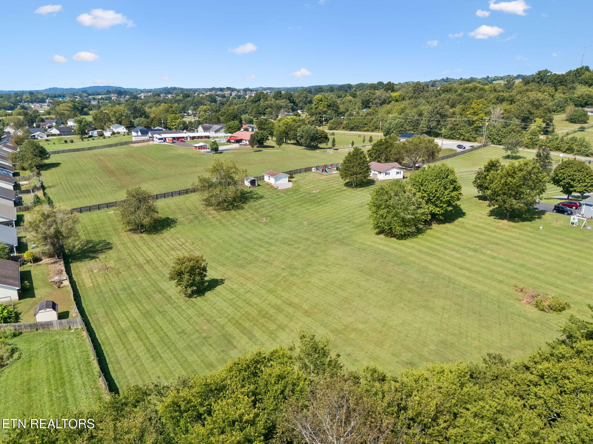 2055 Boyds Creek Highway Sevierville TN 37876