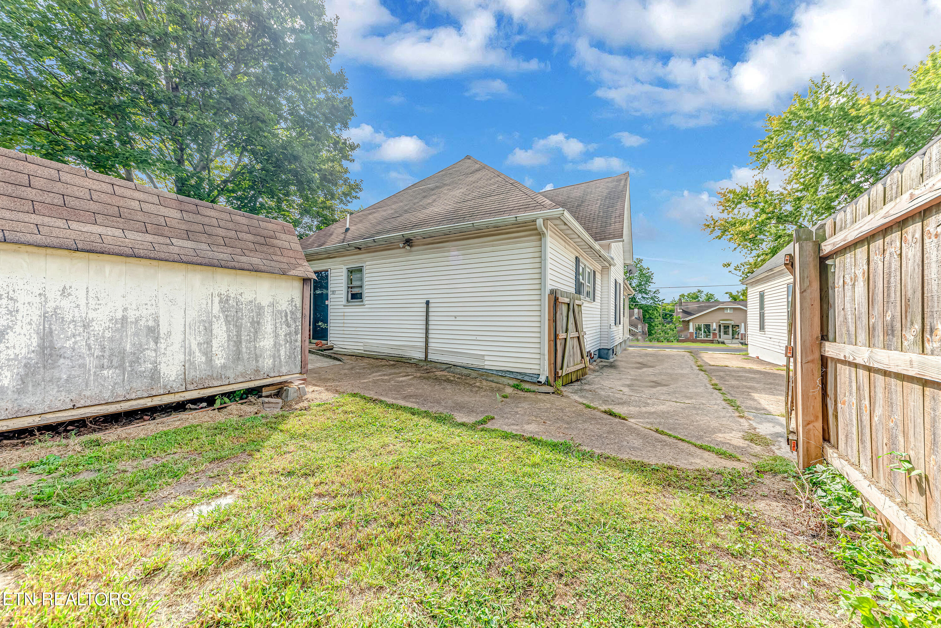 909 Atlantic Avenue Knoxville TN 37917