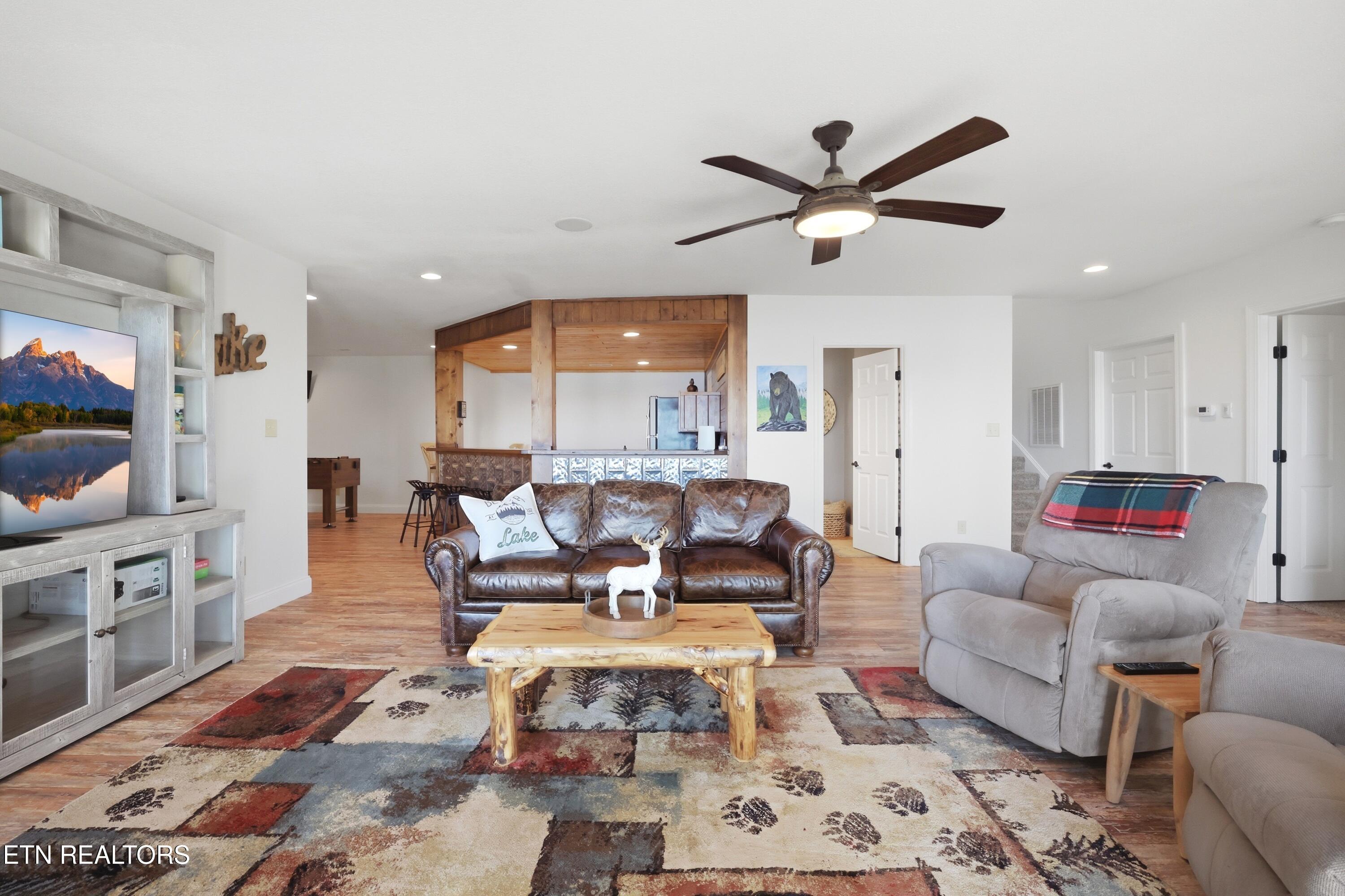124 Cypress Drive Dandridge TN 37725