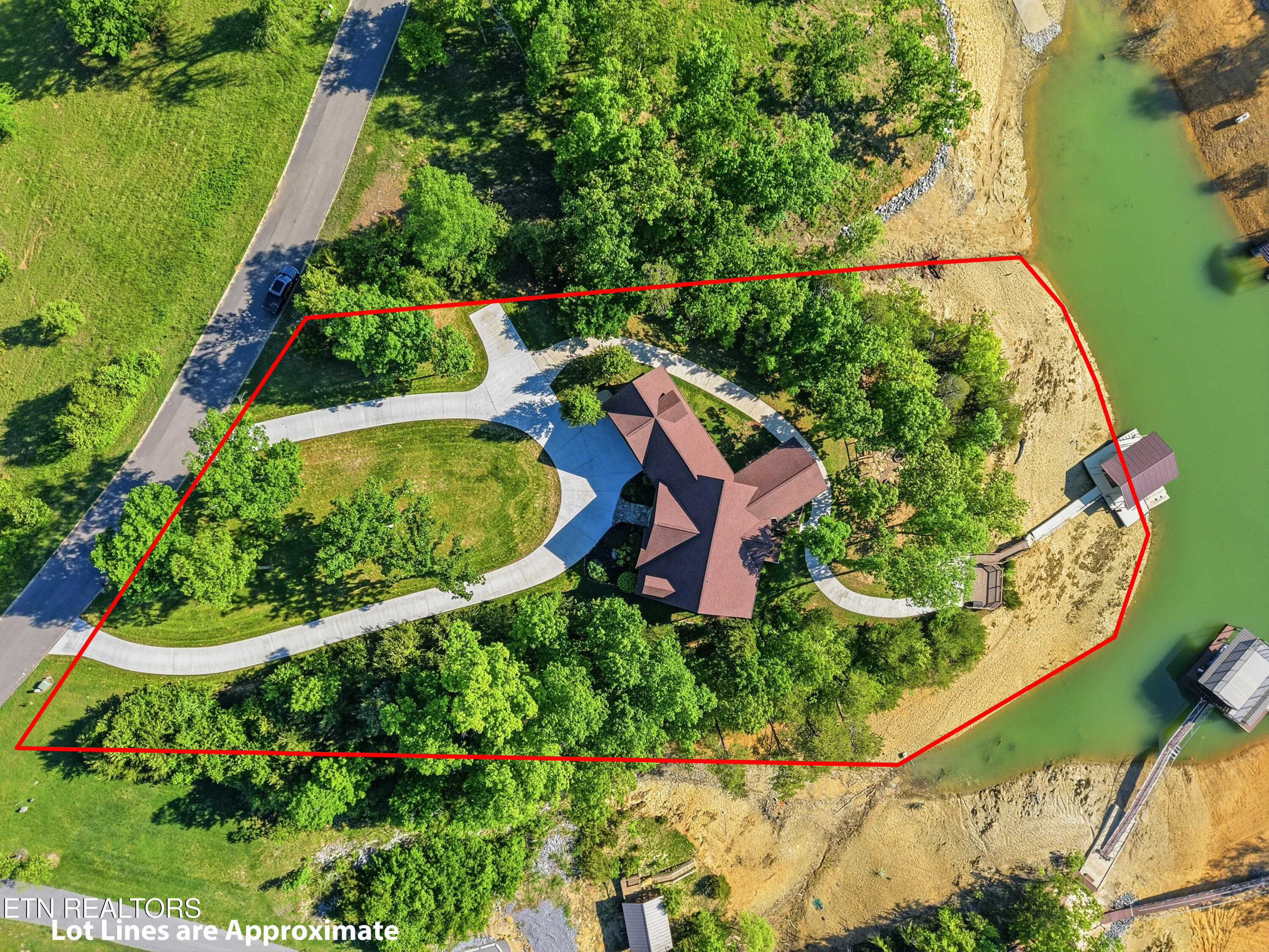 124 Cypress Drive Dandridge TN 37725