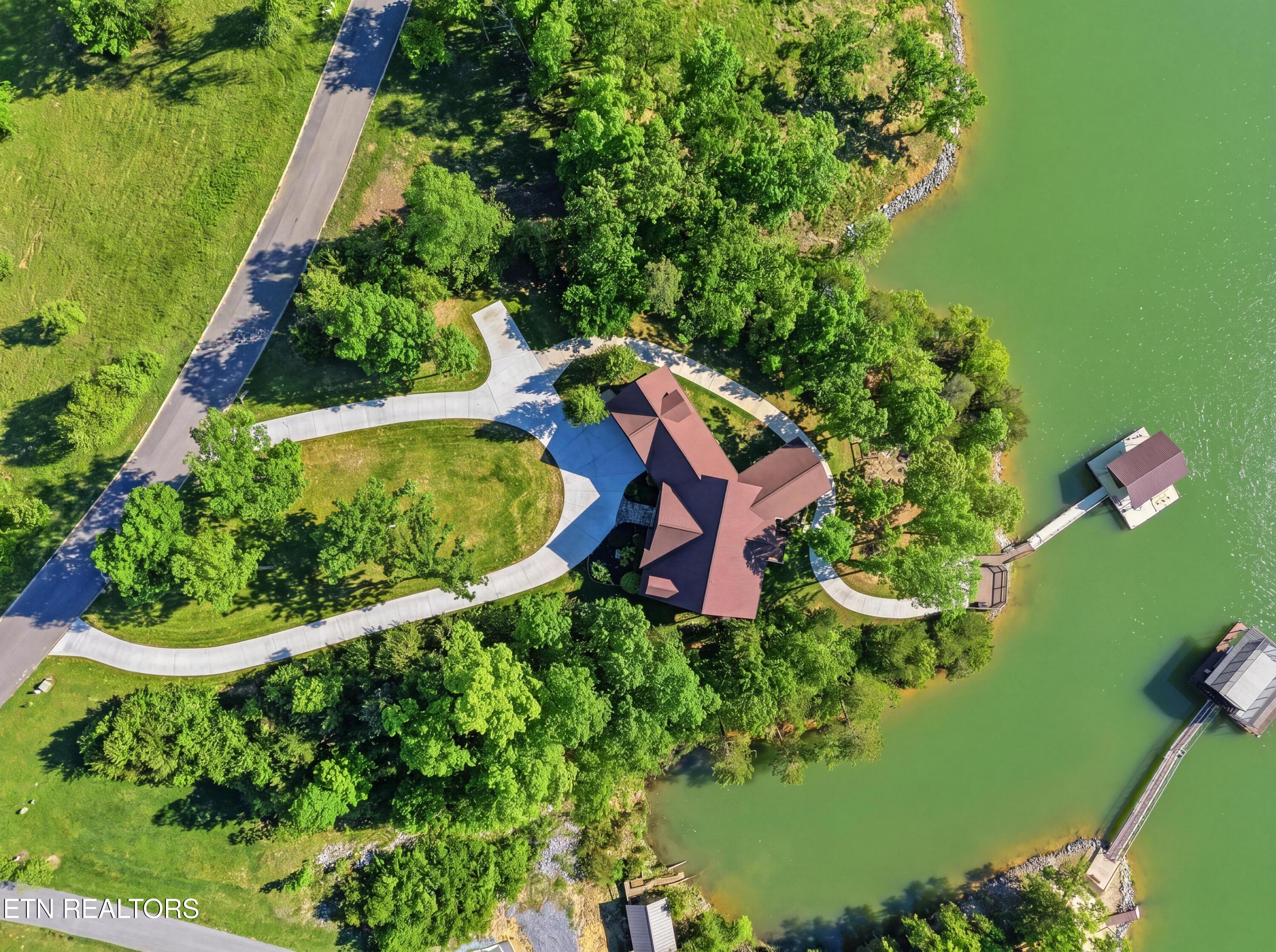 124 Cypress Drive Dandridge TN 37725