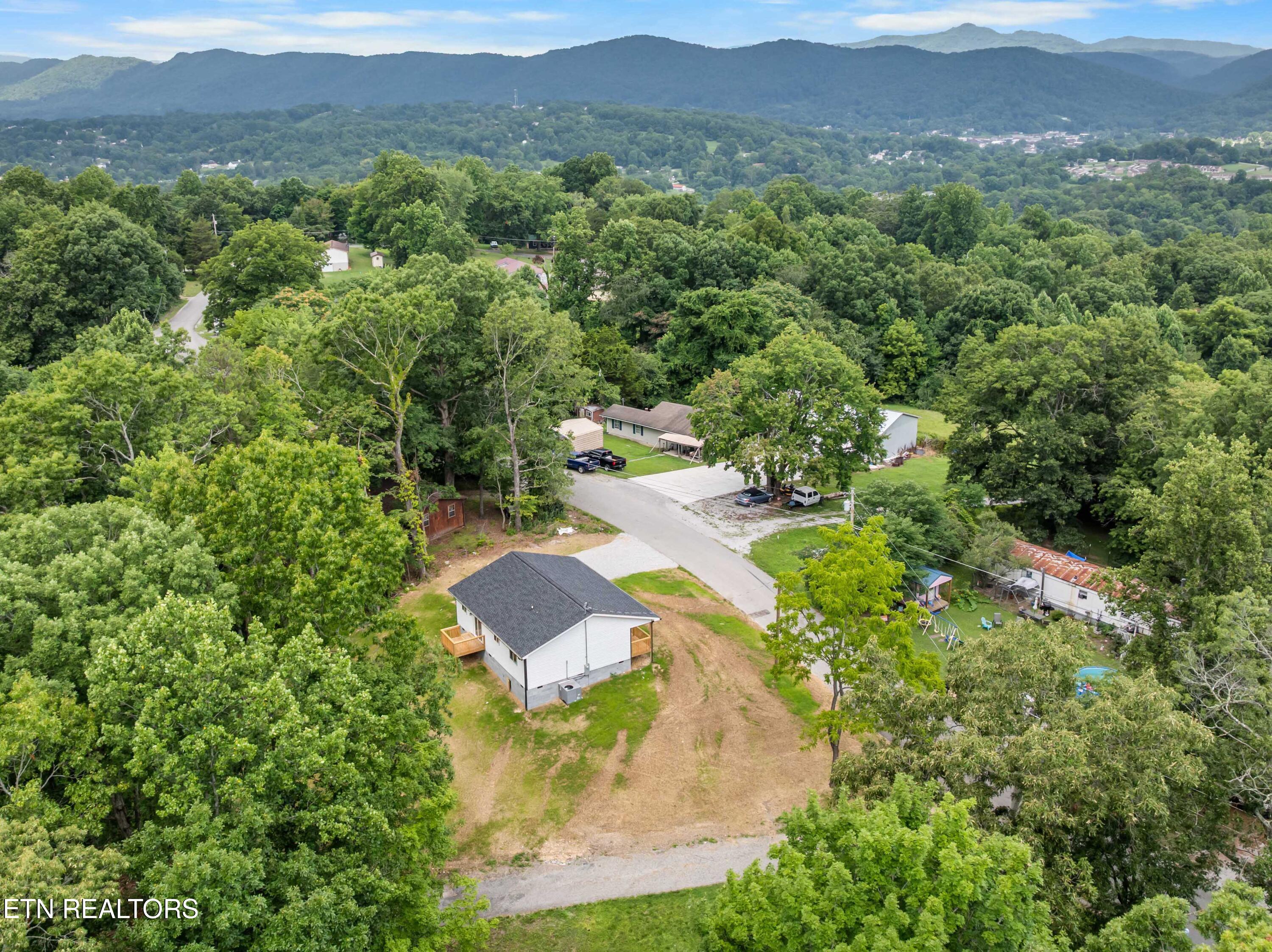 382 Davenport Road Lafollette TN 37766