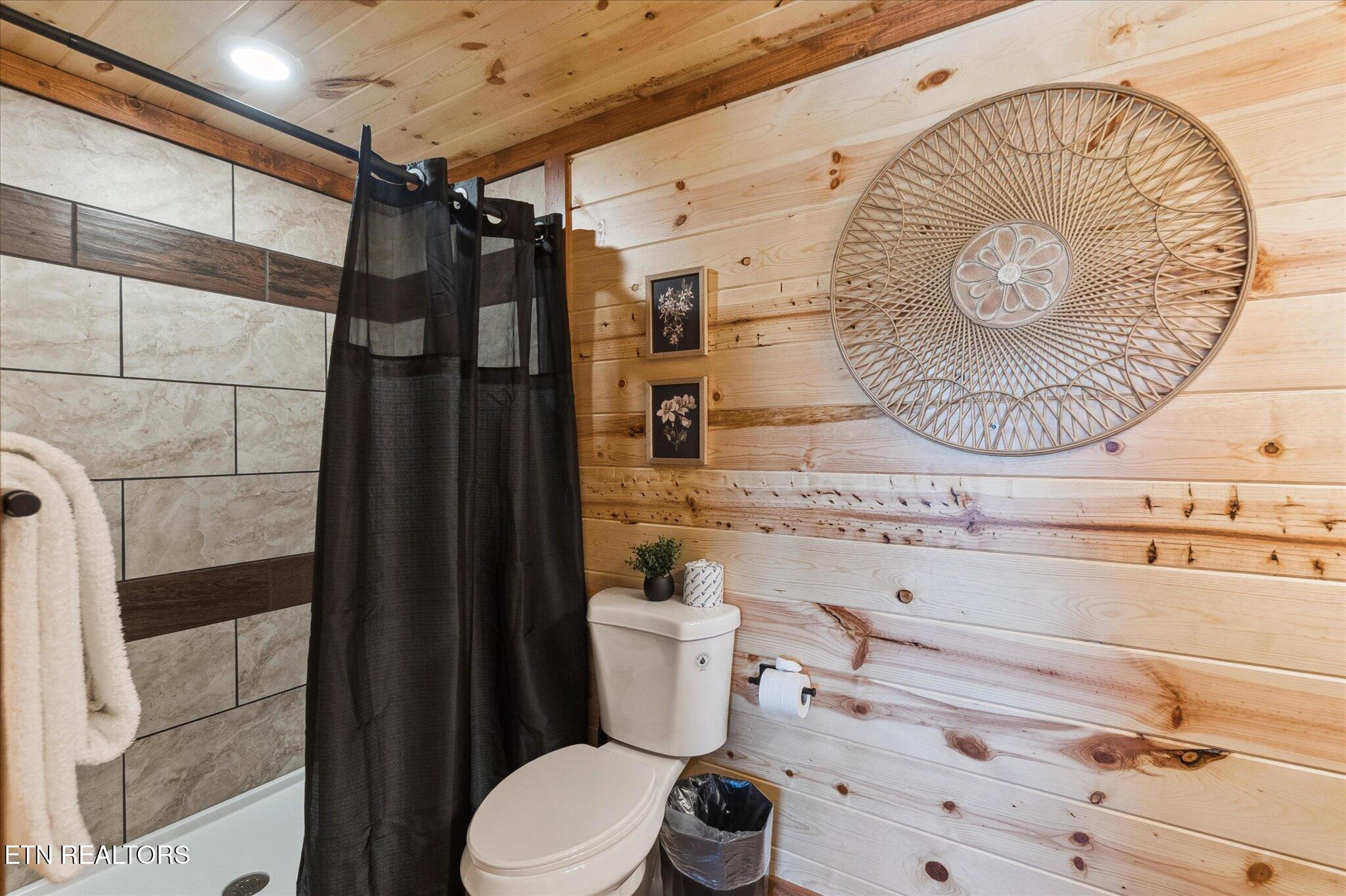 753 Bethlehem Way Sevierville TN 37876