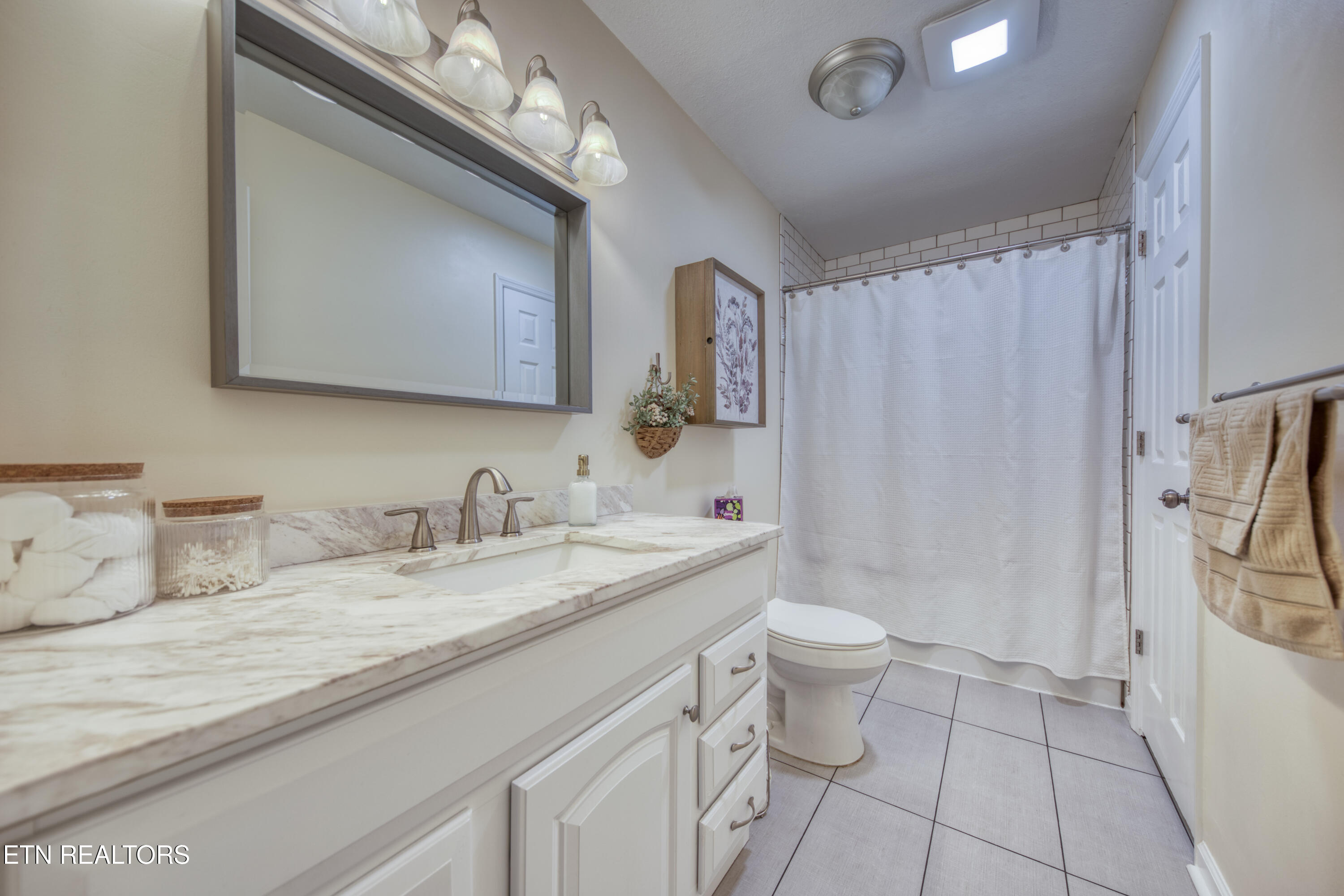5670 Matlock Drive Knoxville TN 37921
