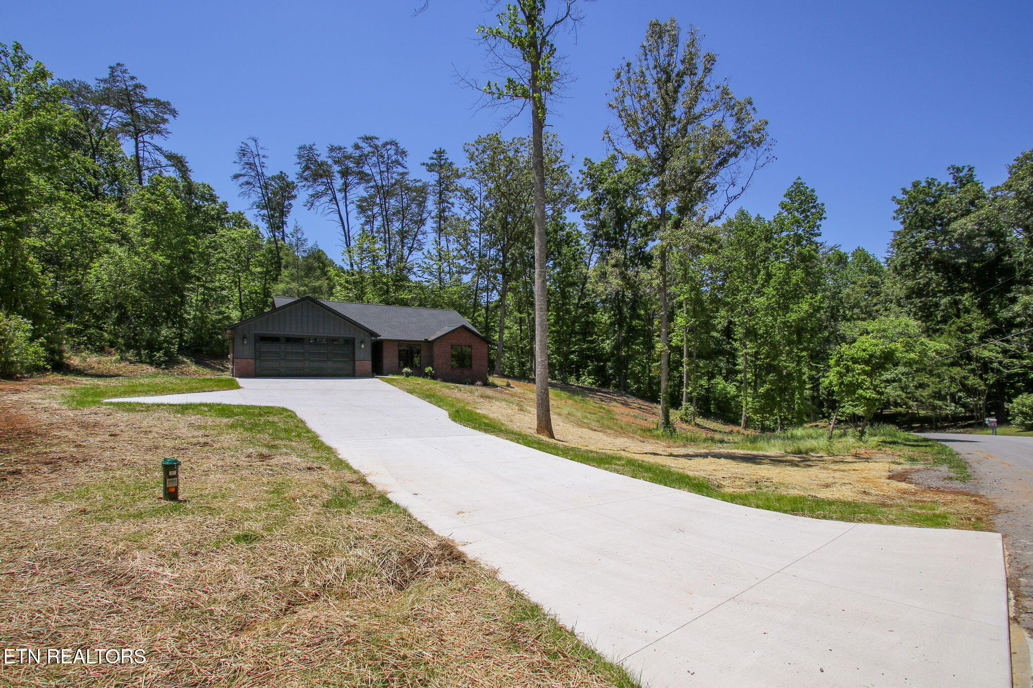 1632 Valley Woods Drive Sevierville TN 37862