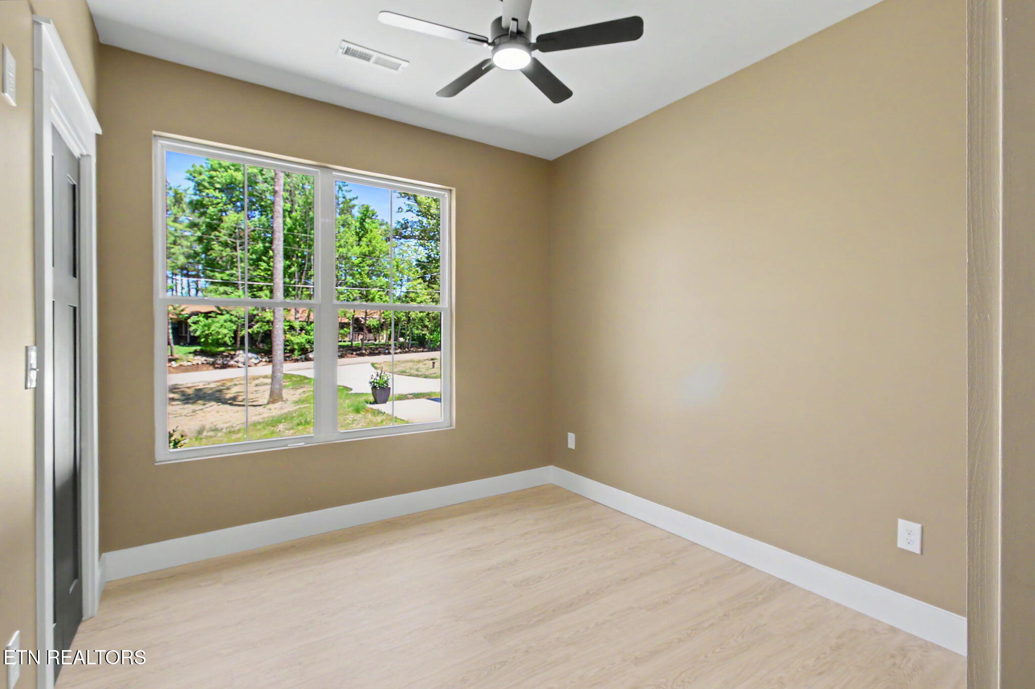 1632 Valley Woods Drive Sevierville TN 37862