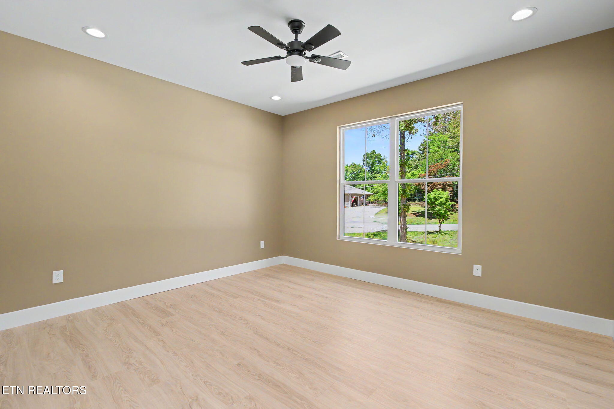 1632 Valley Woods Drive Sevierville TN 37862