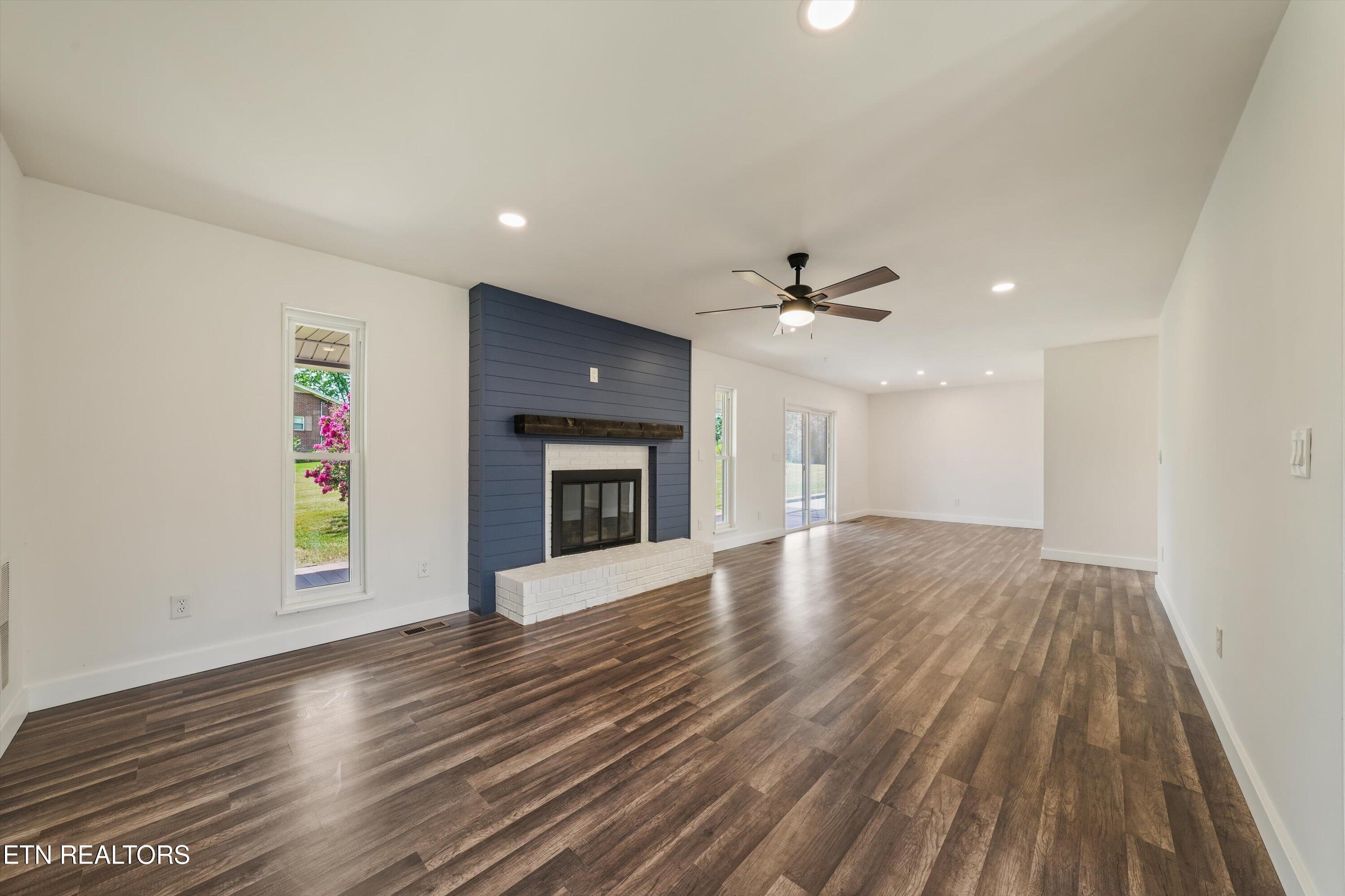 2572 Sevierville Road Maryville TN 37804