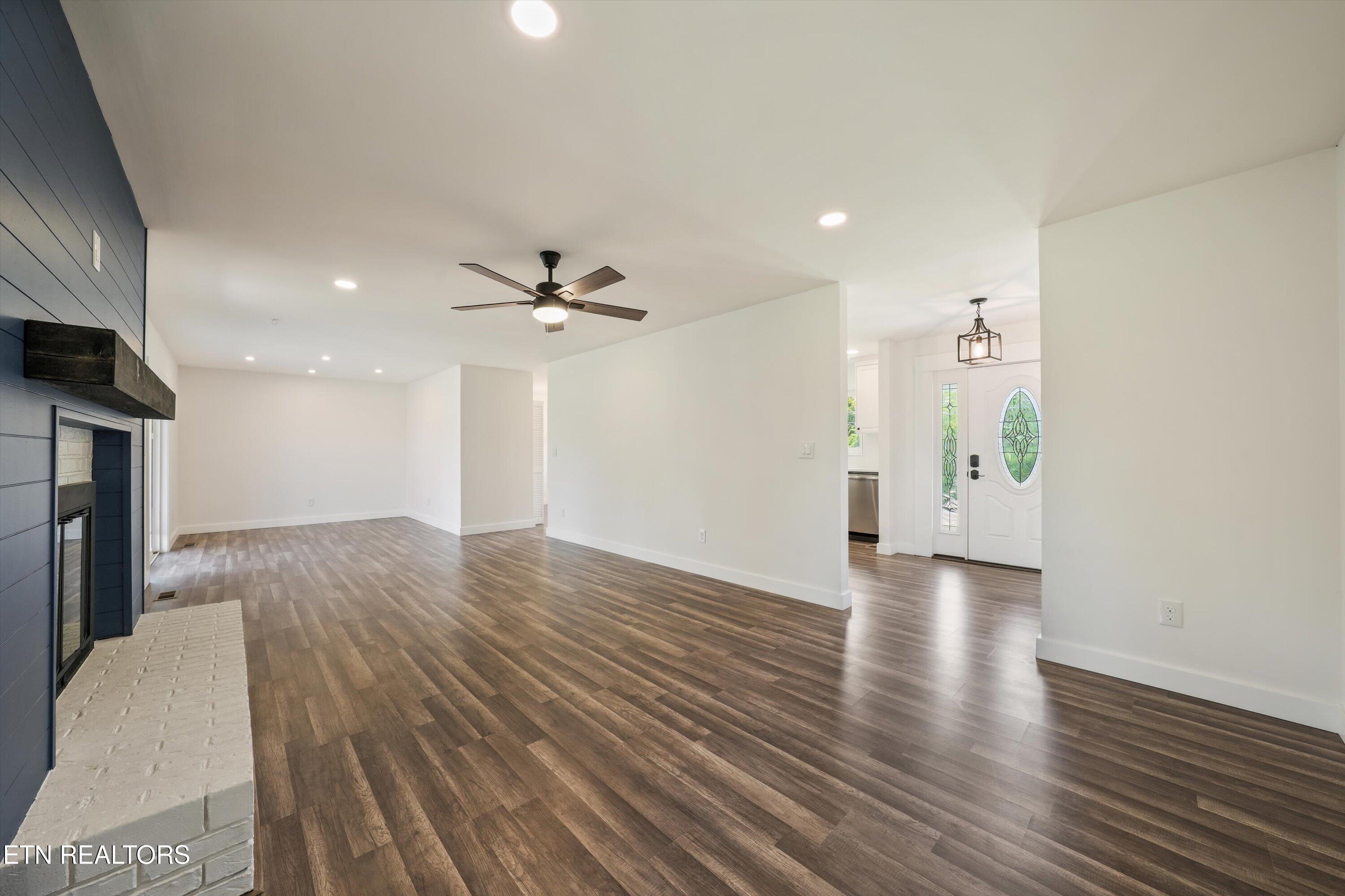 2572 Sevierville Road Maryville TN 37804
