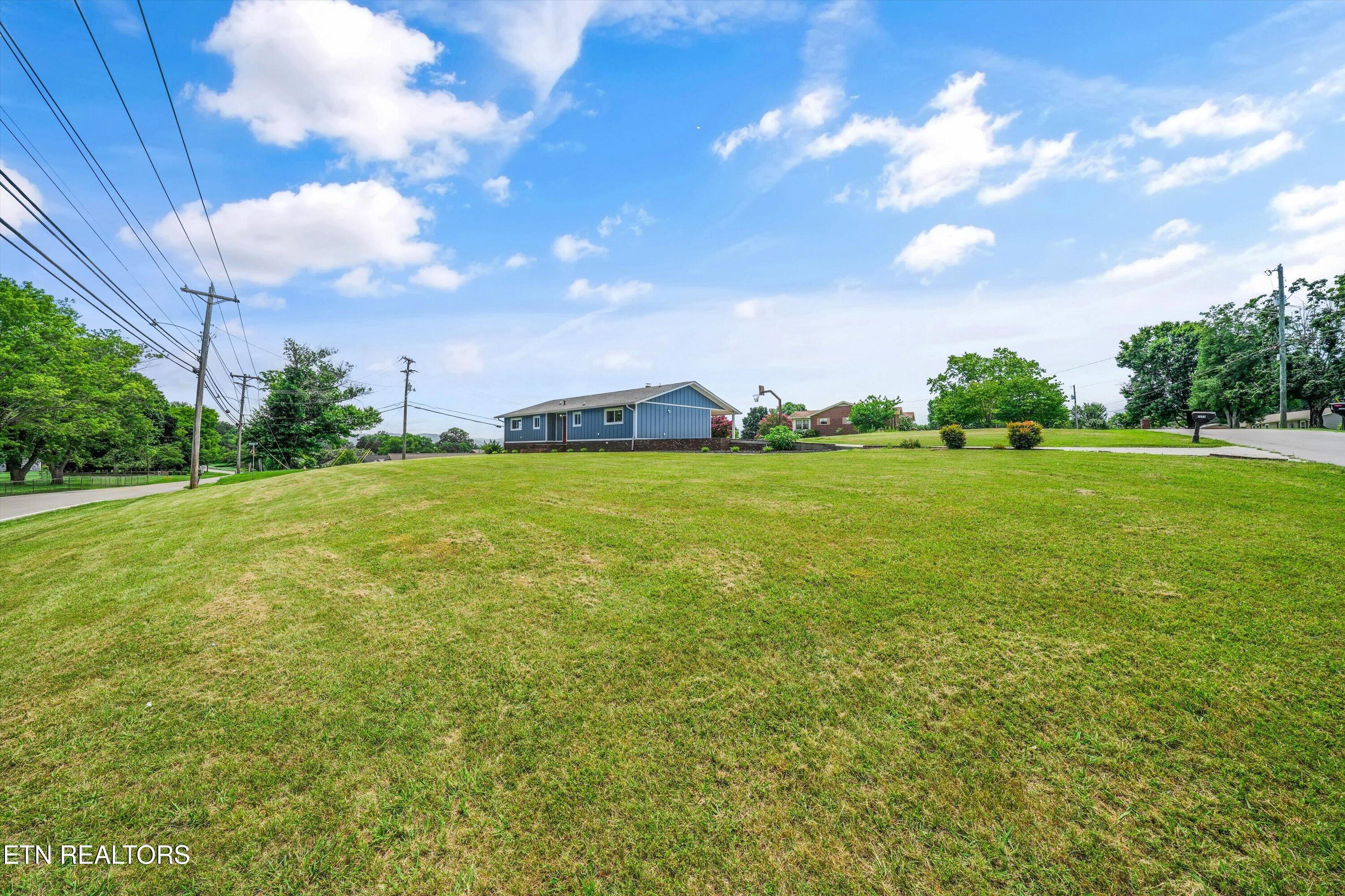 2572 Sevierville Road Maryville TN 37804