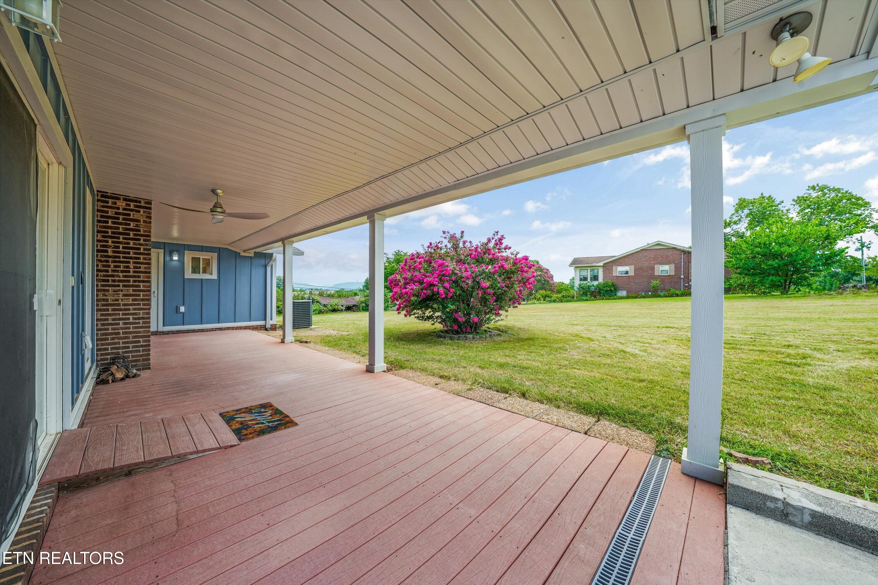 2572 Sevierville Road Maryville TN 37804