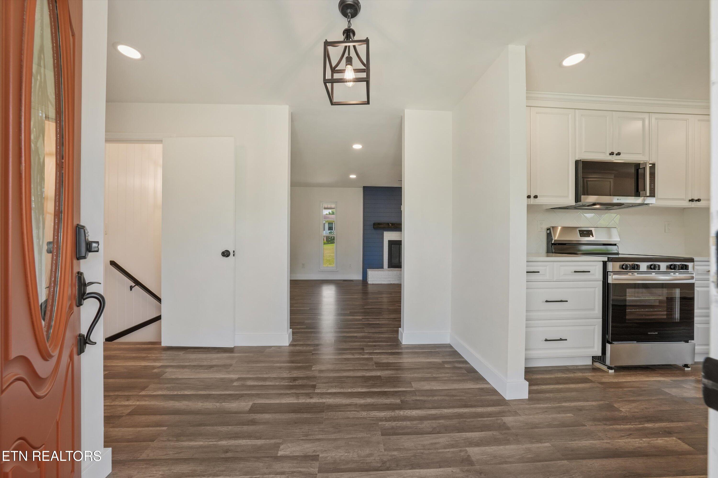 2572 Sevierville Road Maryville TN 37804
