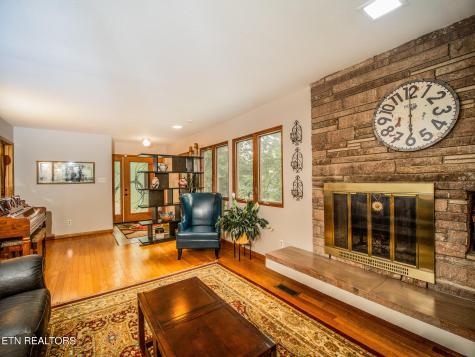 331 Louisiana Avenue Oak Ridge TN 37830