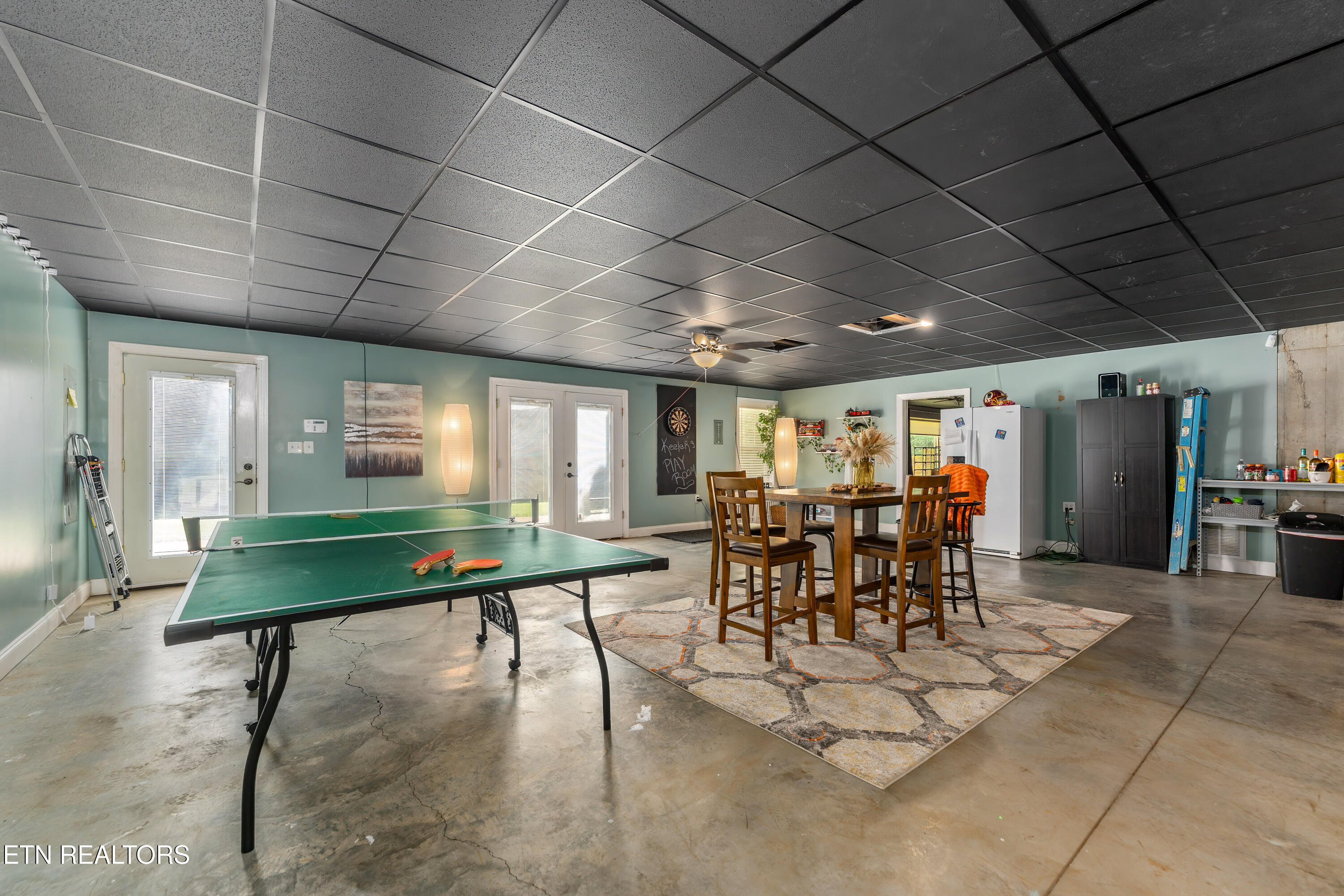 6828 Sunnyview Drive Knoxville TN 37914