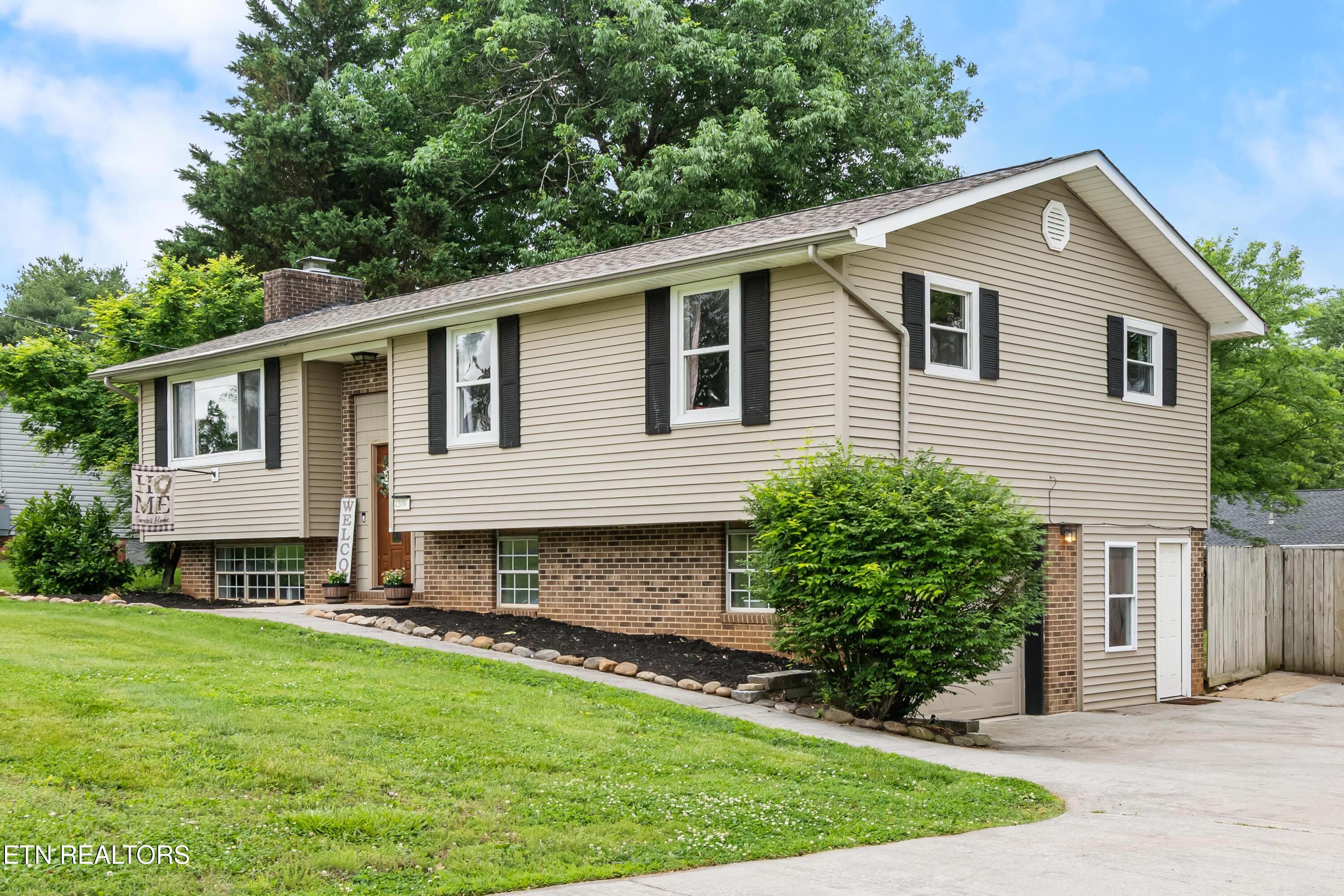 2309 Eau Clair Drive Maryville TN 37803