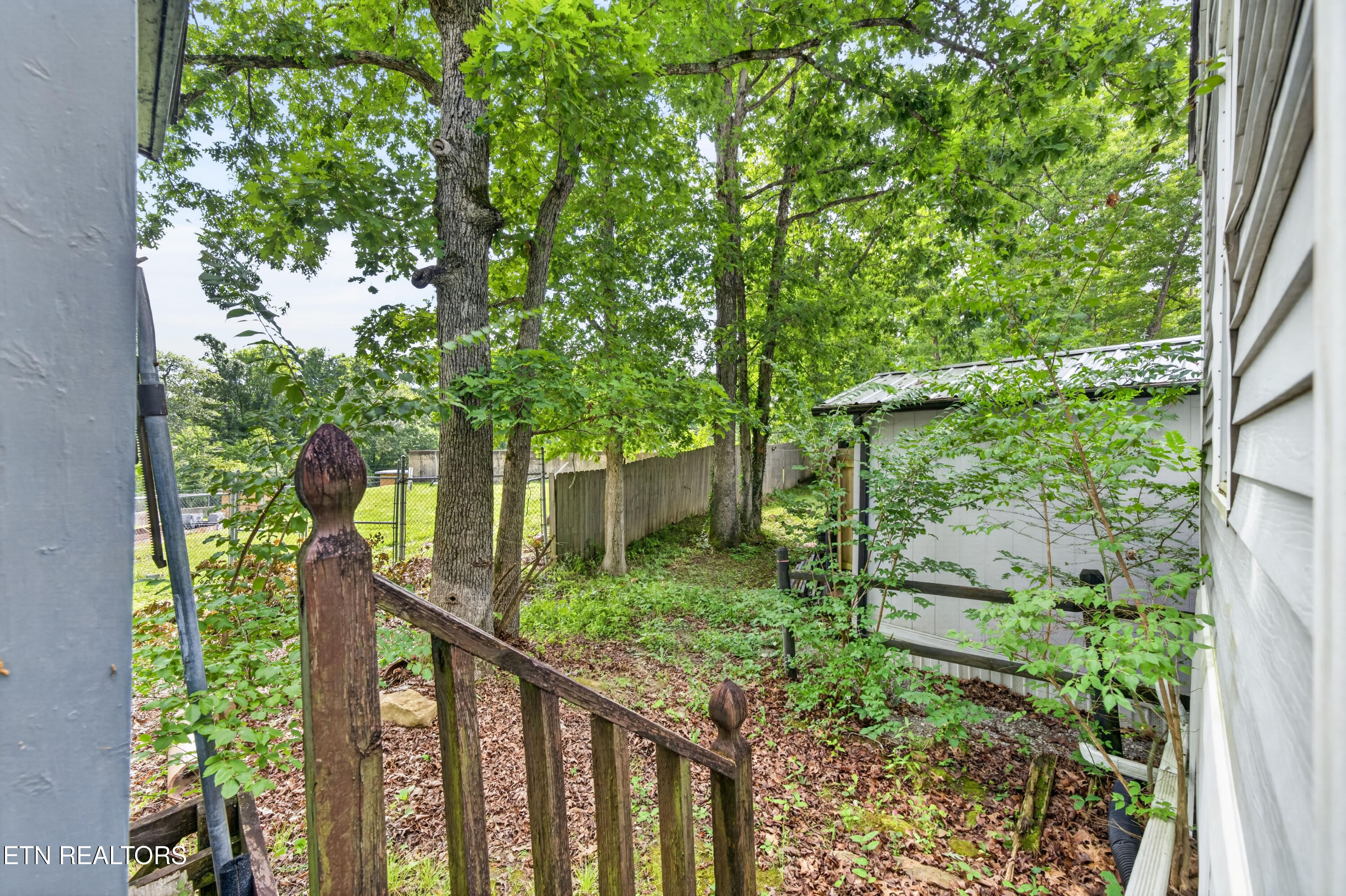 9227 Cherokee Trail Crossville TN 38572
