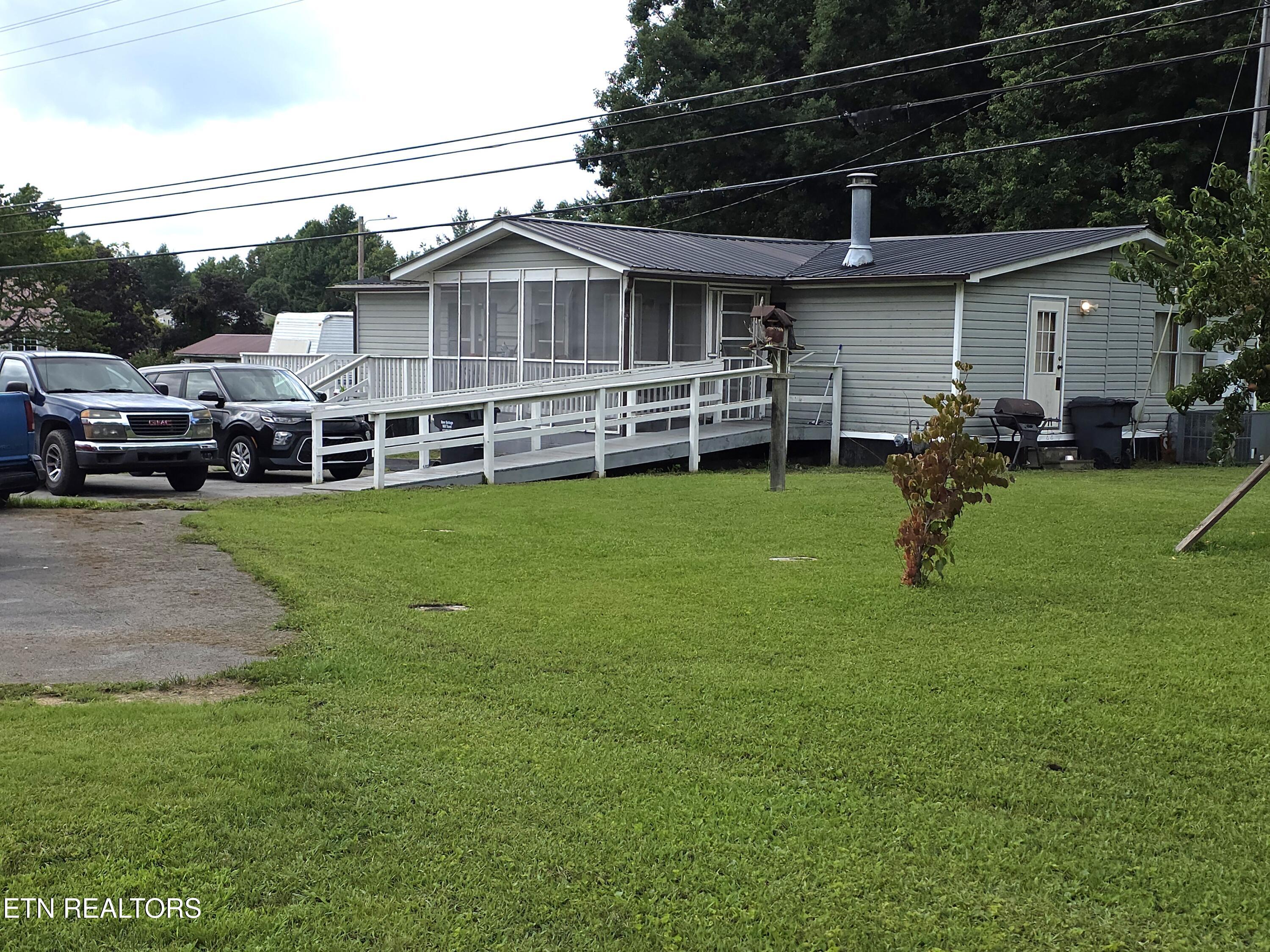 1195 Buffalo Road Oneida TN 37841