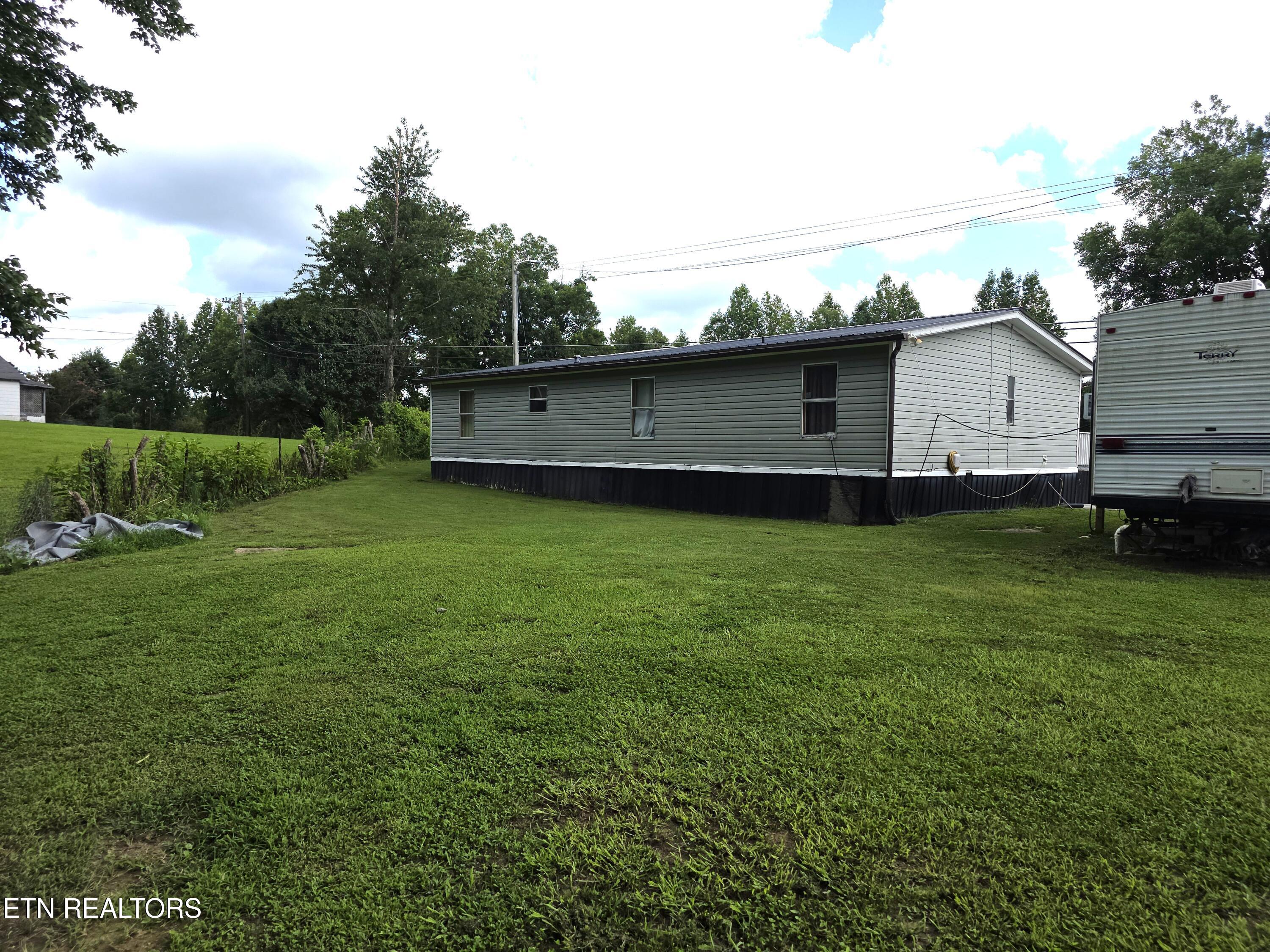 1195 Buffalo Road Oneida TN 37841