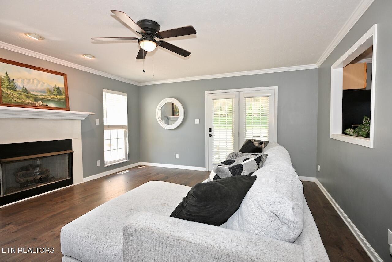1613 Scenic Valley Lane Knoxville TN 37922
