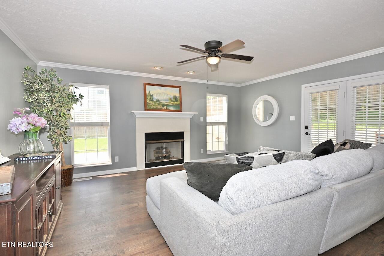 1613 Scenic Valley Lane Knoxville TN 37922