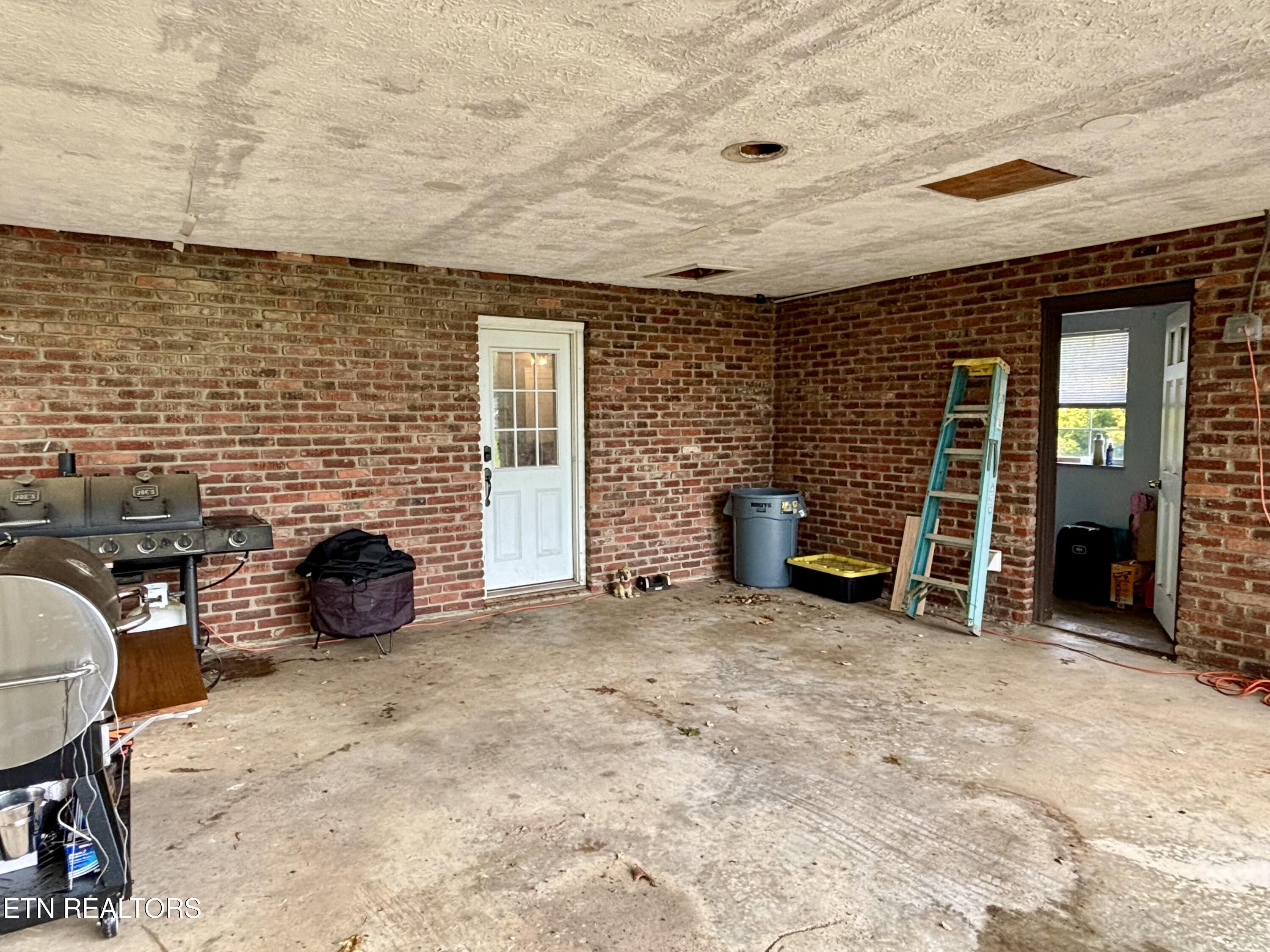 7512 Temple Acres Drive Knoxville TN 37938