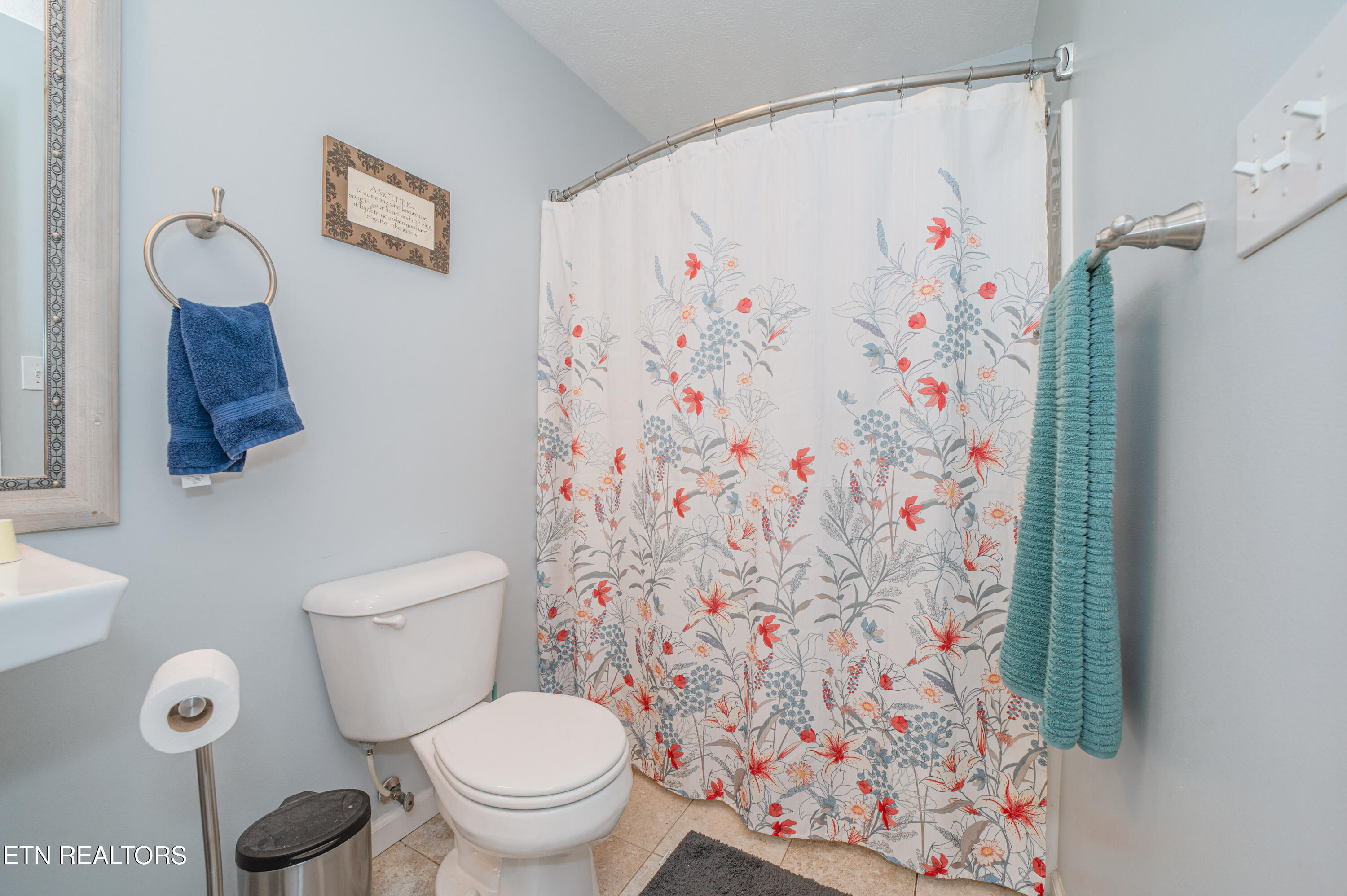 119 Meade Drive Kingston TN 37763