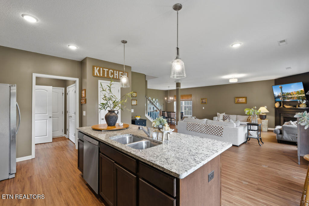 7809 Beeler Farms Lane Knoxville TN 37918