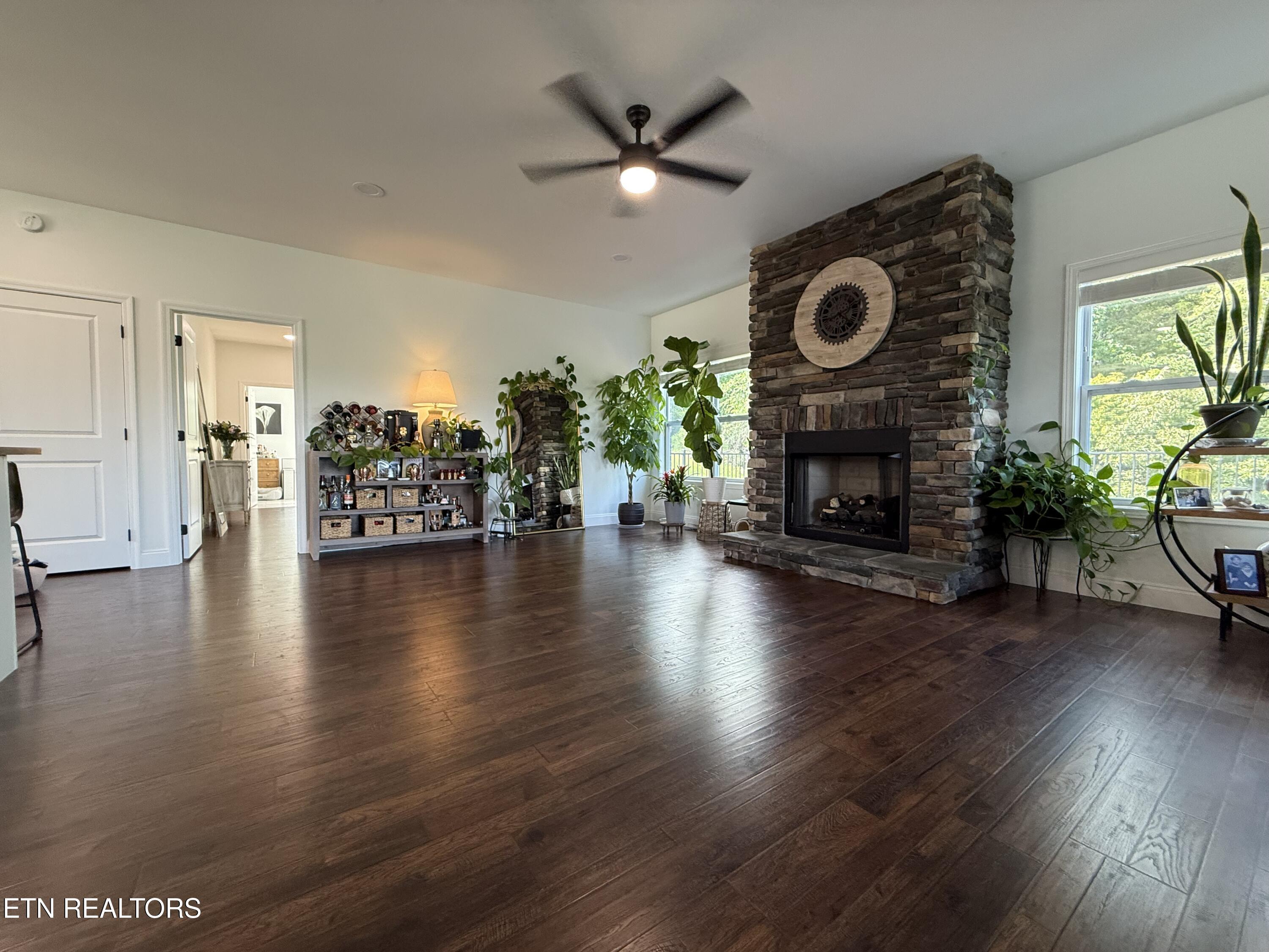 454 Lake Vista Drive Baneberry TN 37890