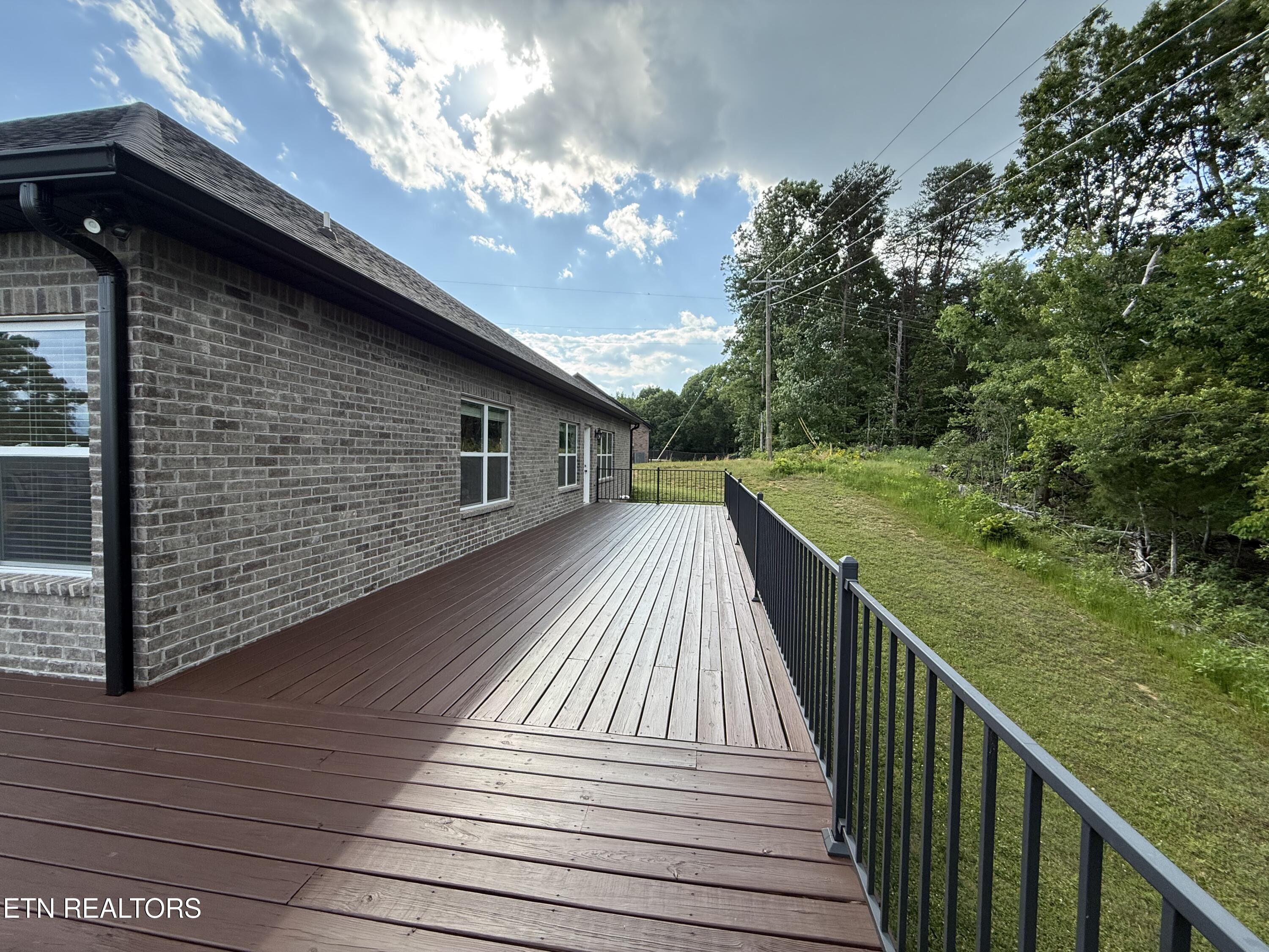 454 Lake Vista Drive Baneberry TN 37890