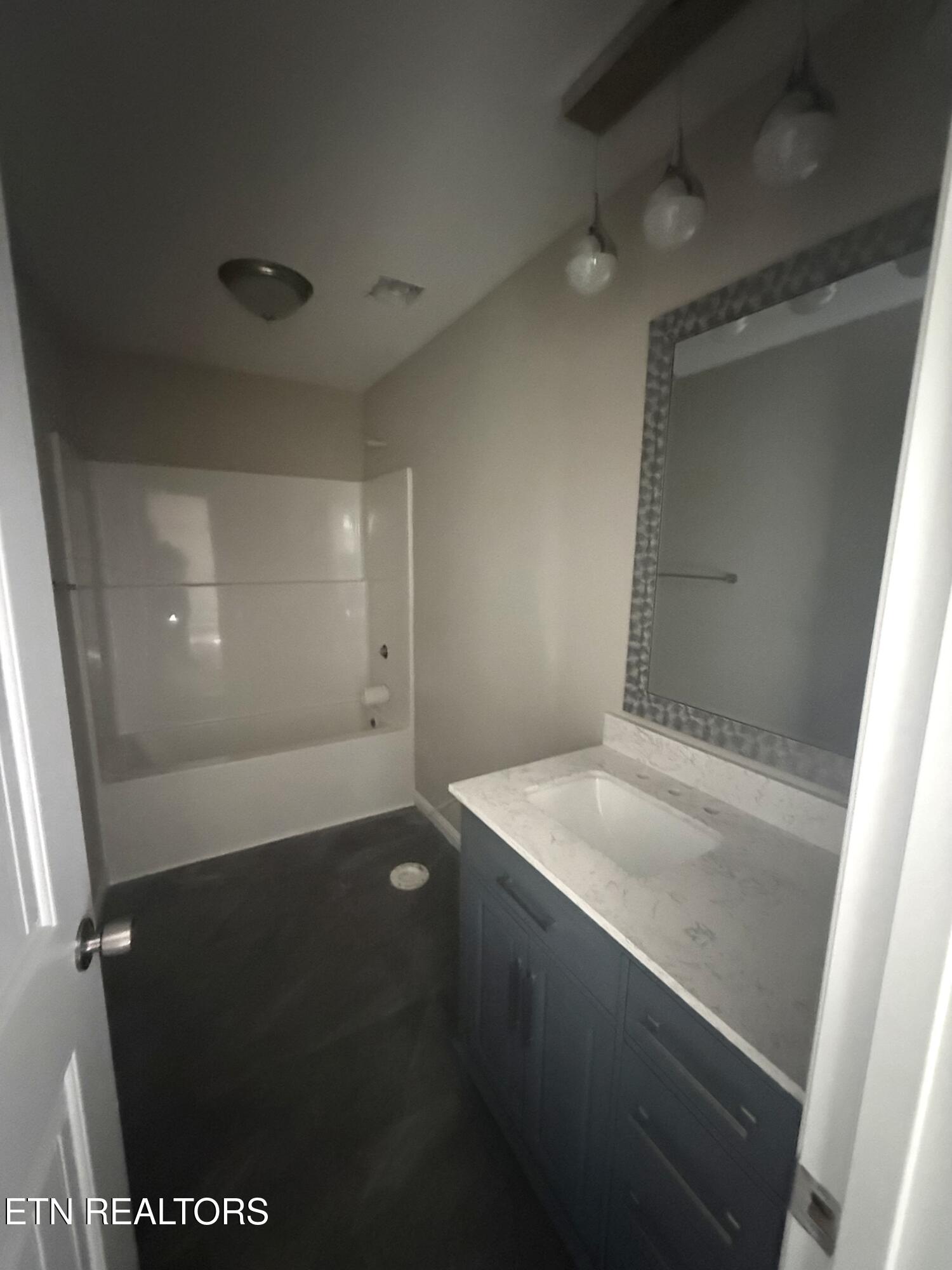 119 E Wadsworth Circle Oak Ridge TN 37830