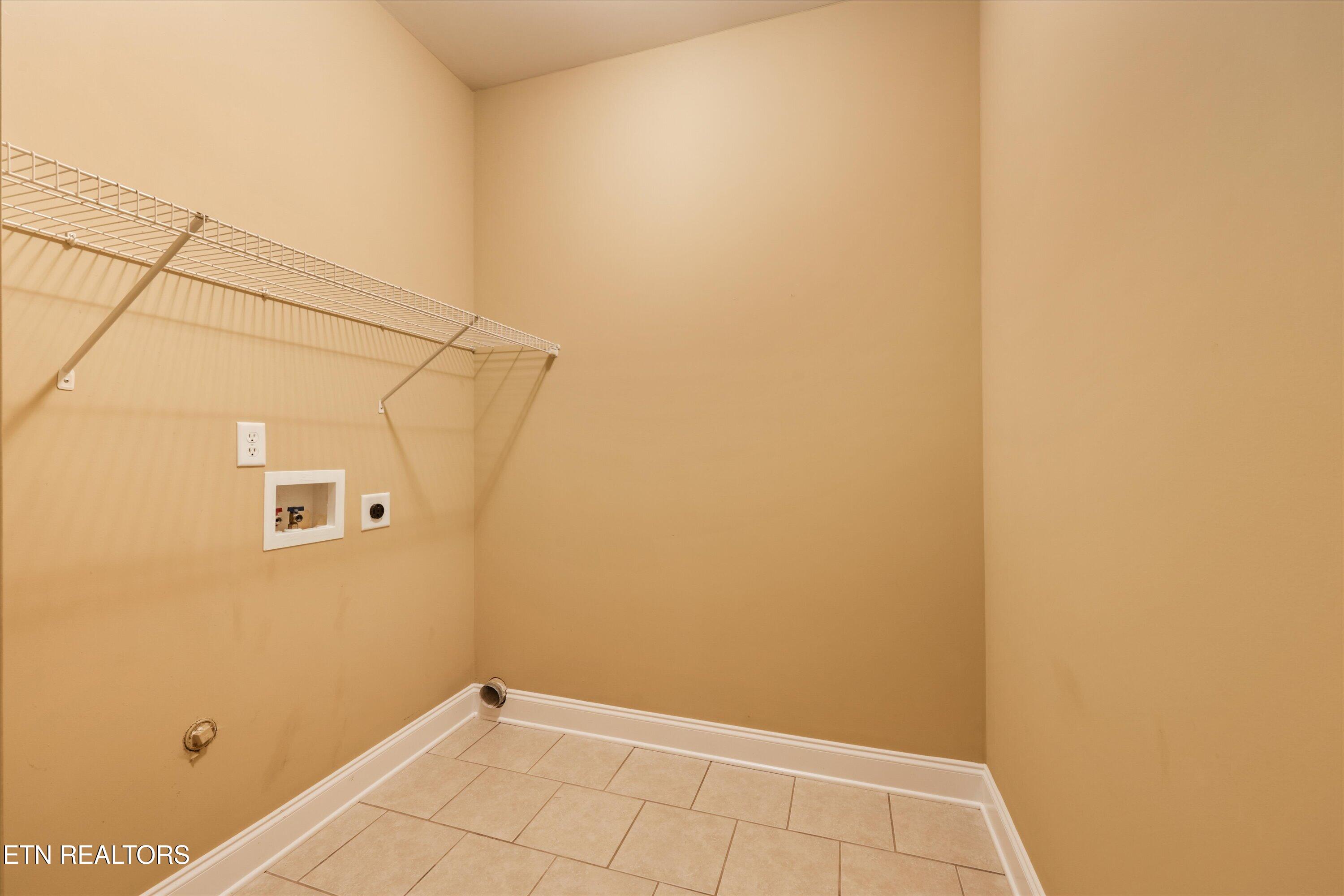 547 Jacksonian Way Lenoir City TN 37772