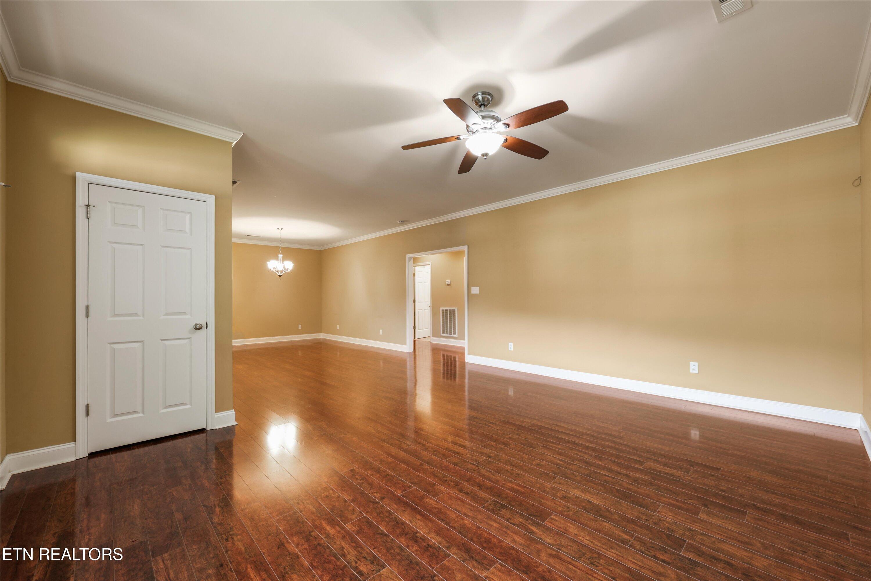 547 Jacksonian Way Lenoir City TN 37772