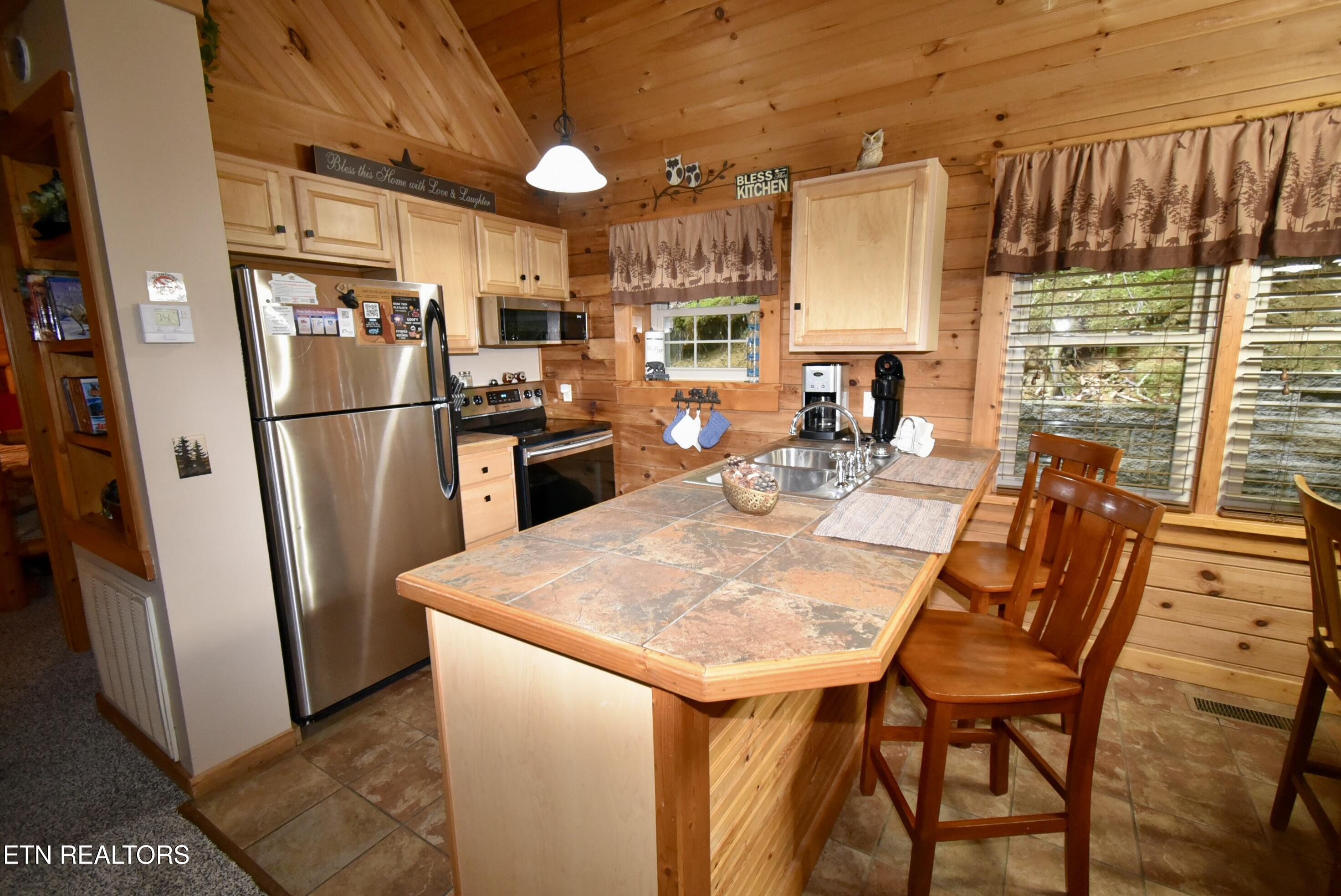 130 Smoky Mountain Way Sevierville TN 37876