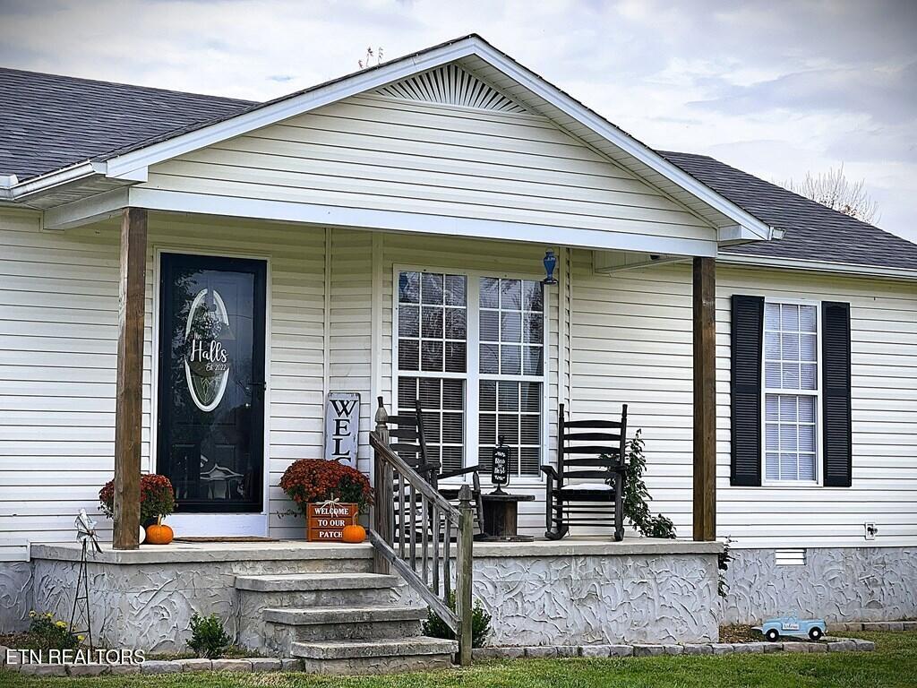 409 Green Valley Drive Livingston TN 38570