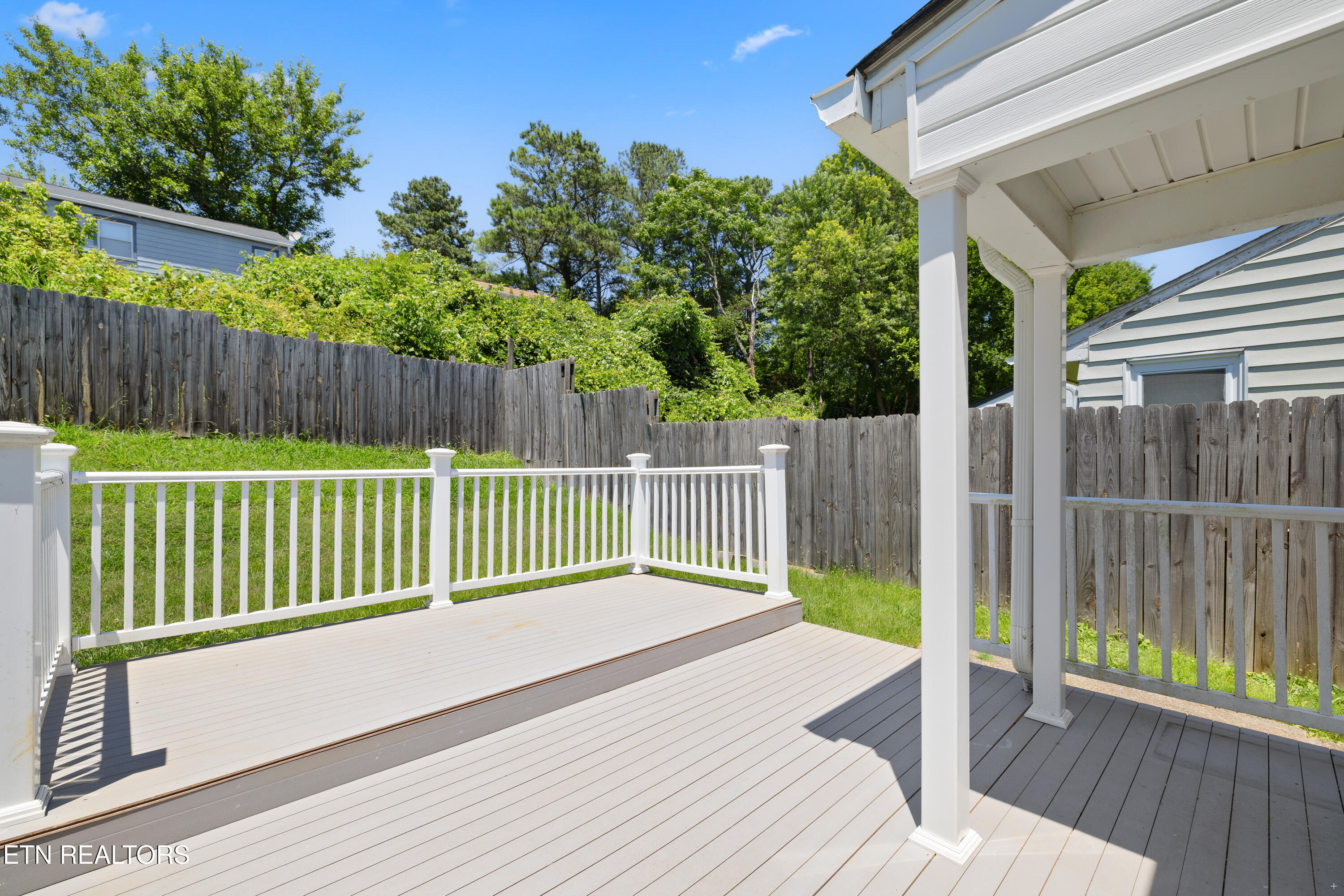 2407 Cecil Avenue Knoxville TN 37917