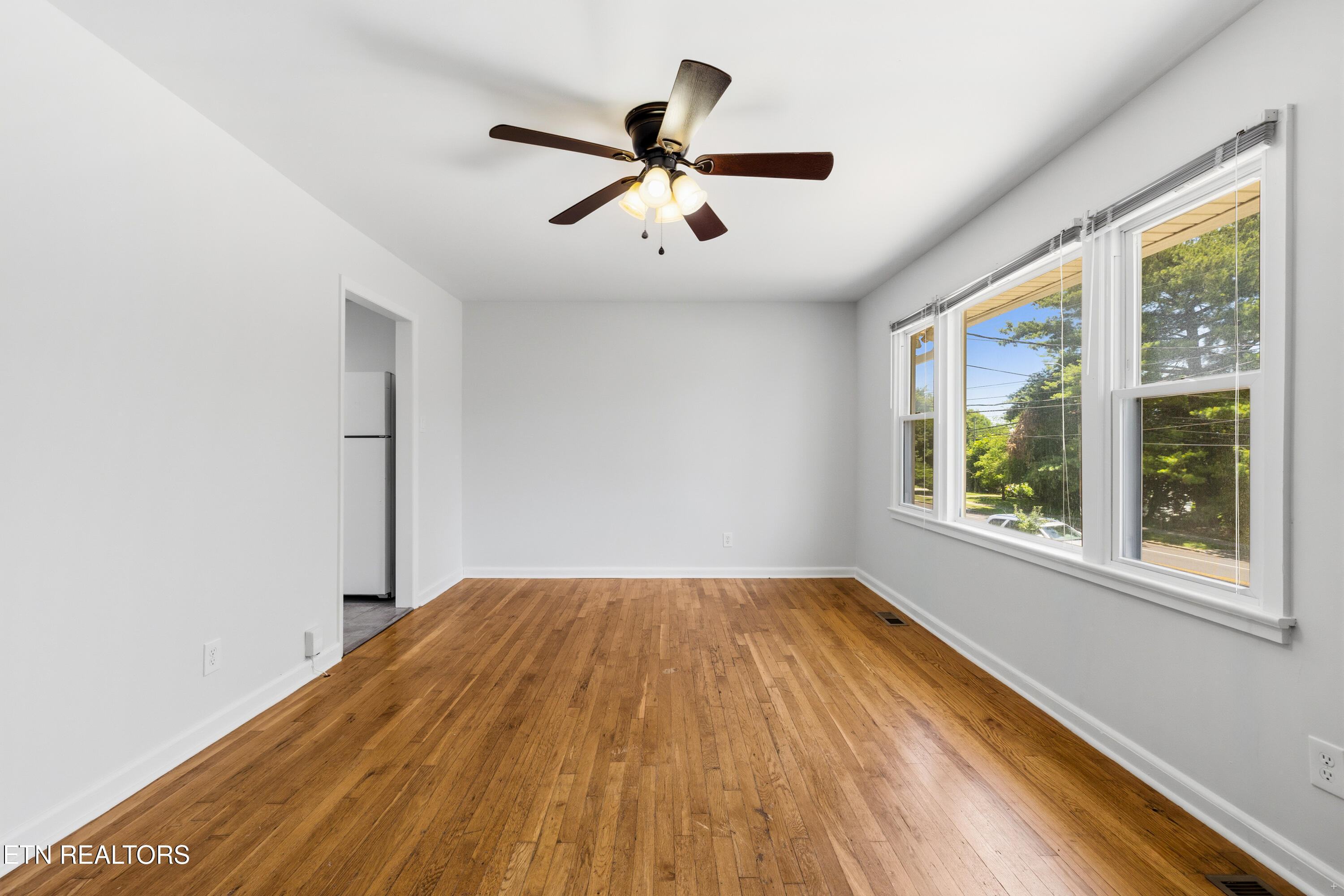 2407 Cecil Avenue Knoxville TN 37917
