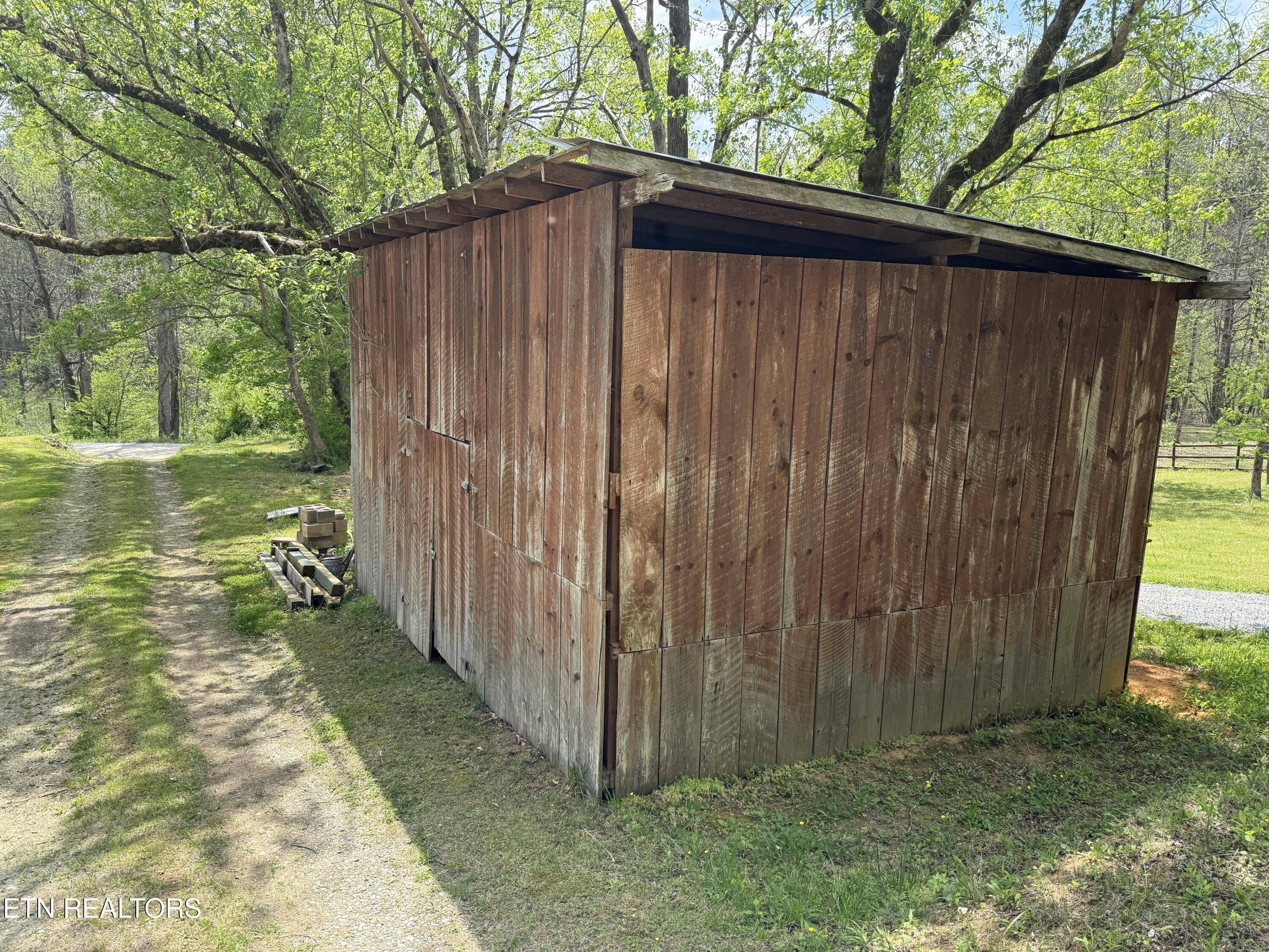4273 Possum Hollow Road Cosby TN 37722