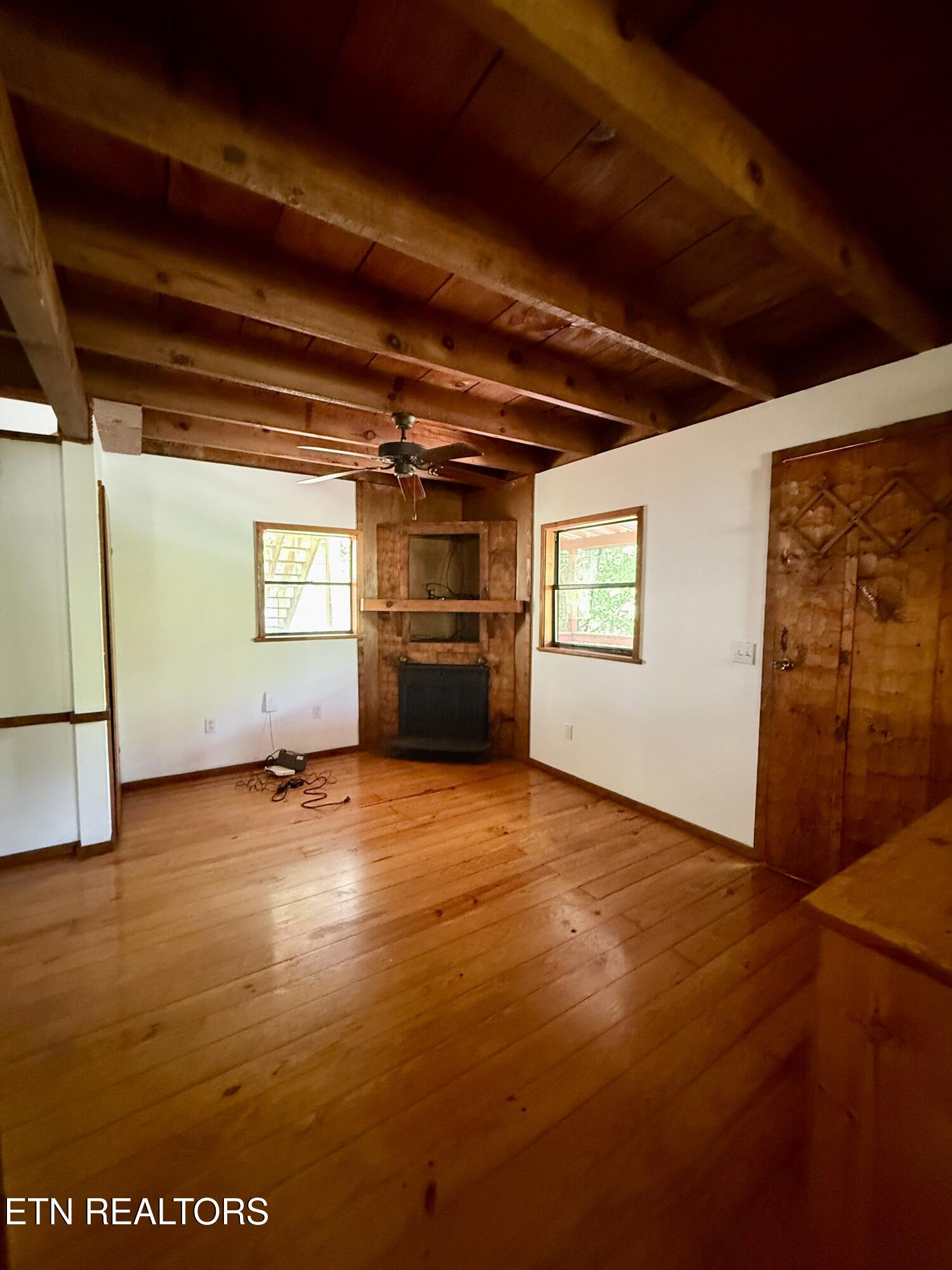 4273 Possum Hollow Road Cosby TN 37722