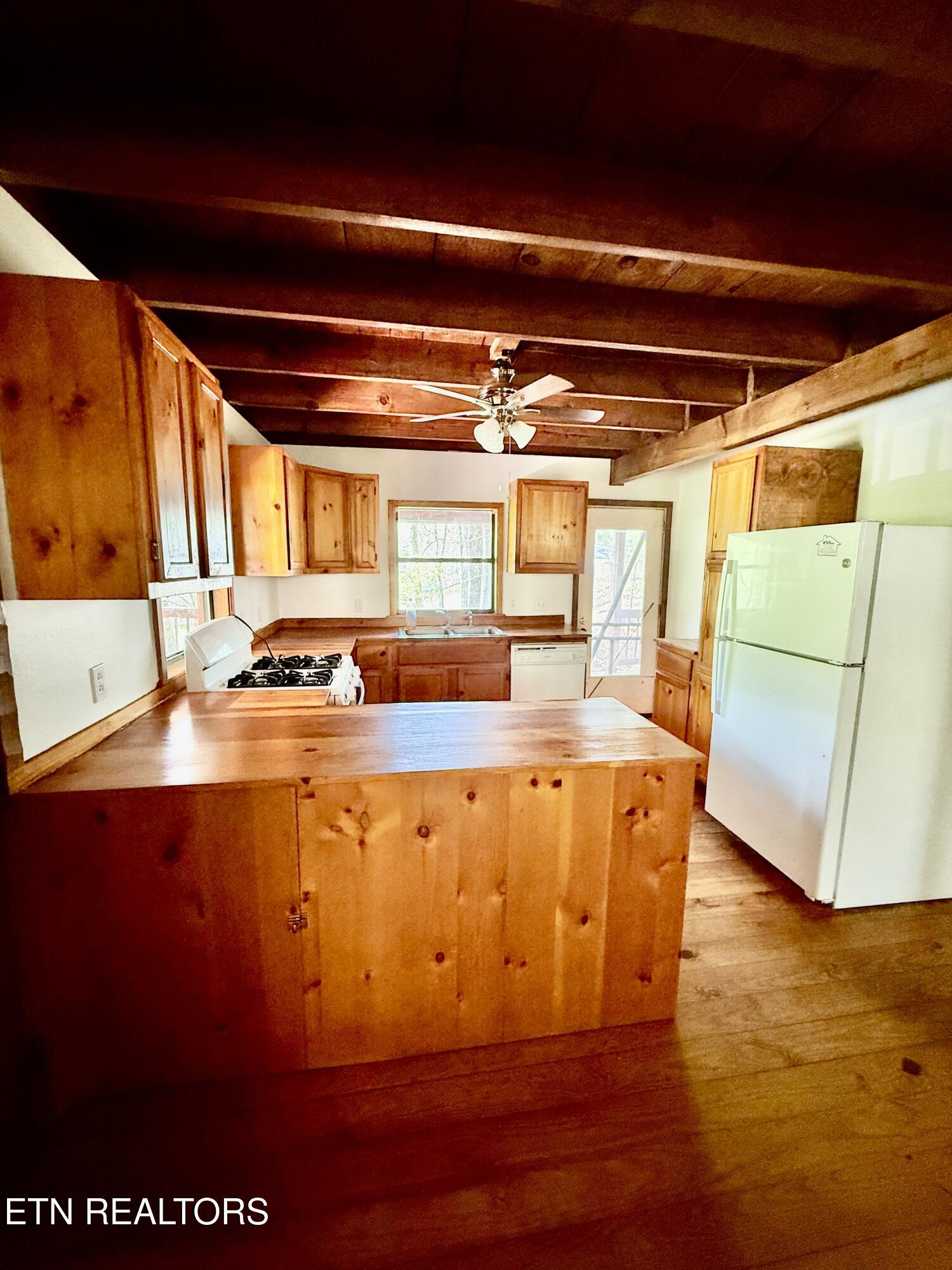 4273 Possum Hollow Road Cosby TN 37722