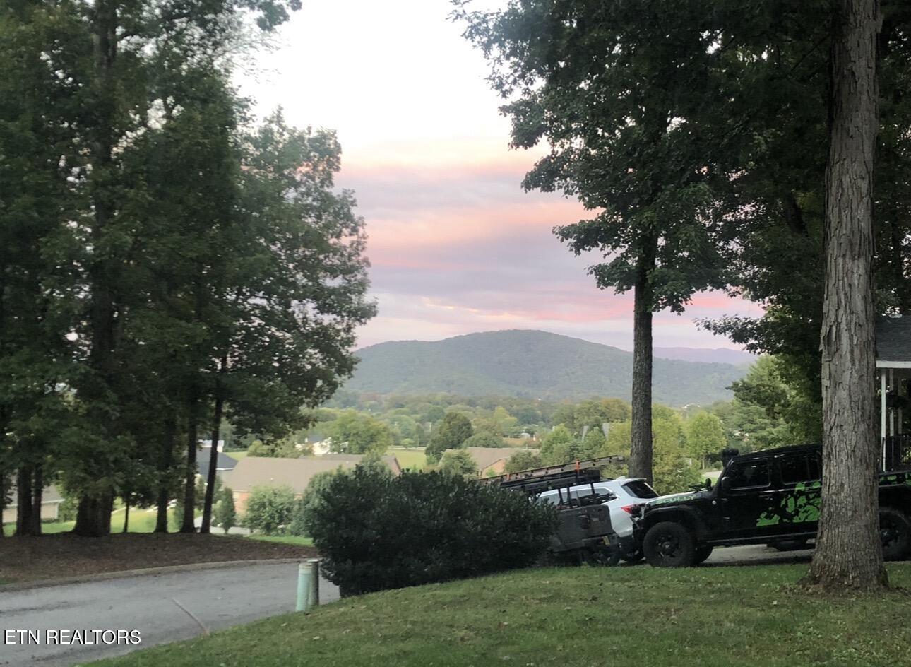 2501 Friar Wood Lane Sevierville TN 37876