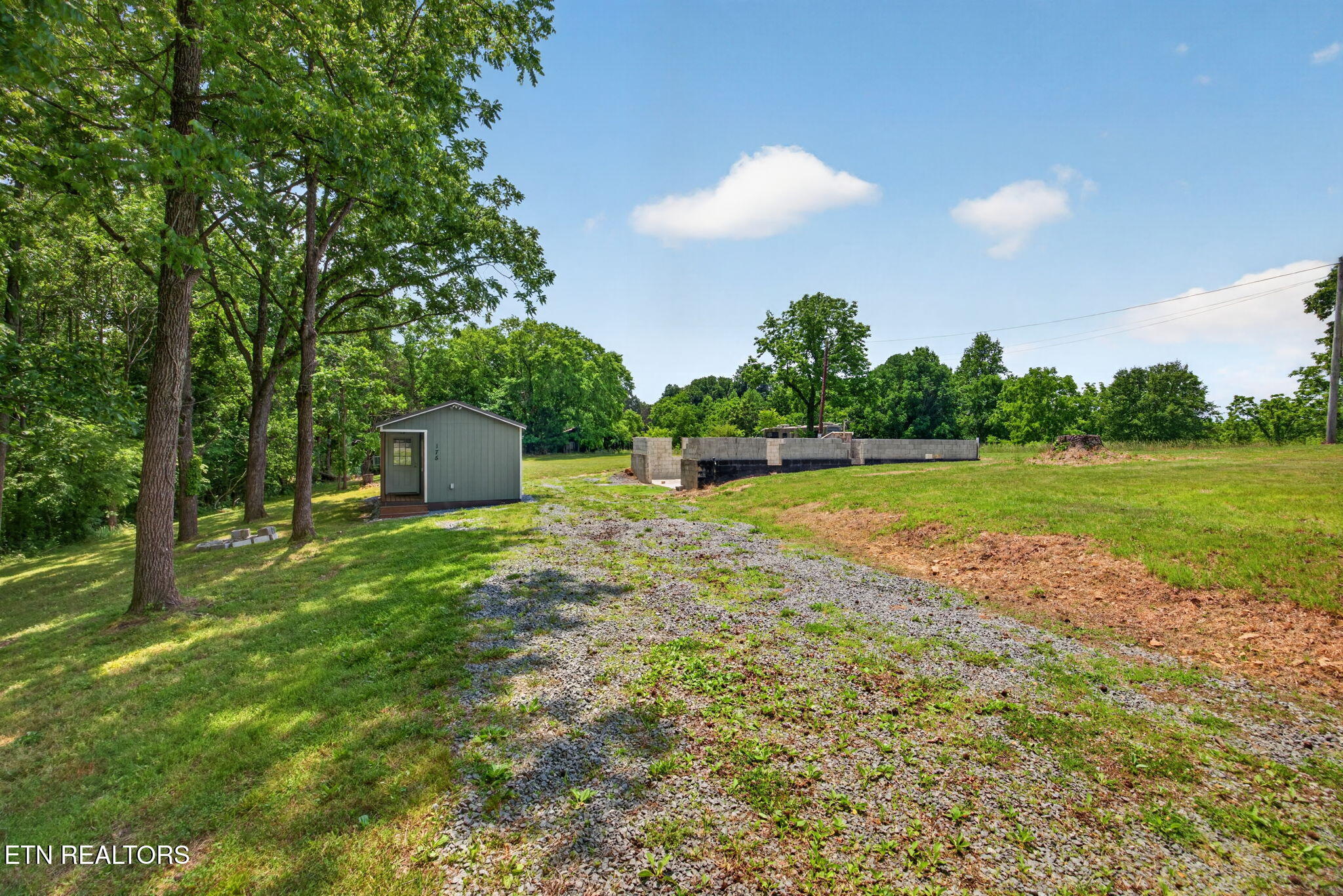 175 Harris Lane Cookeville TN 38501
