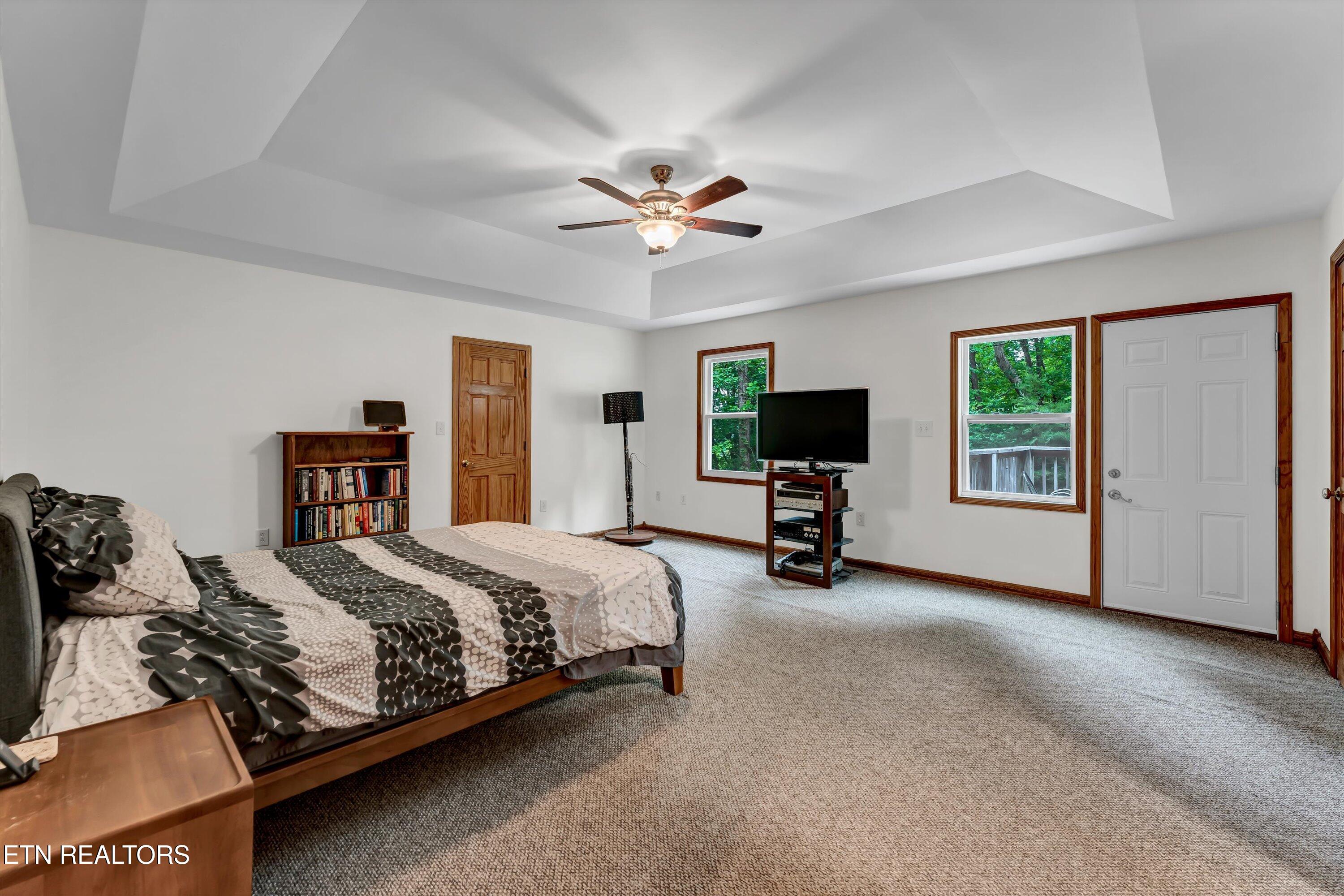 3101 W Wolf Valley Road Clinton TN 37716