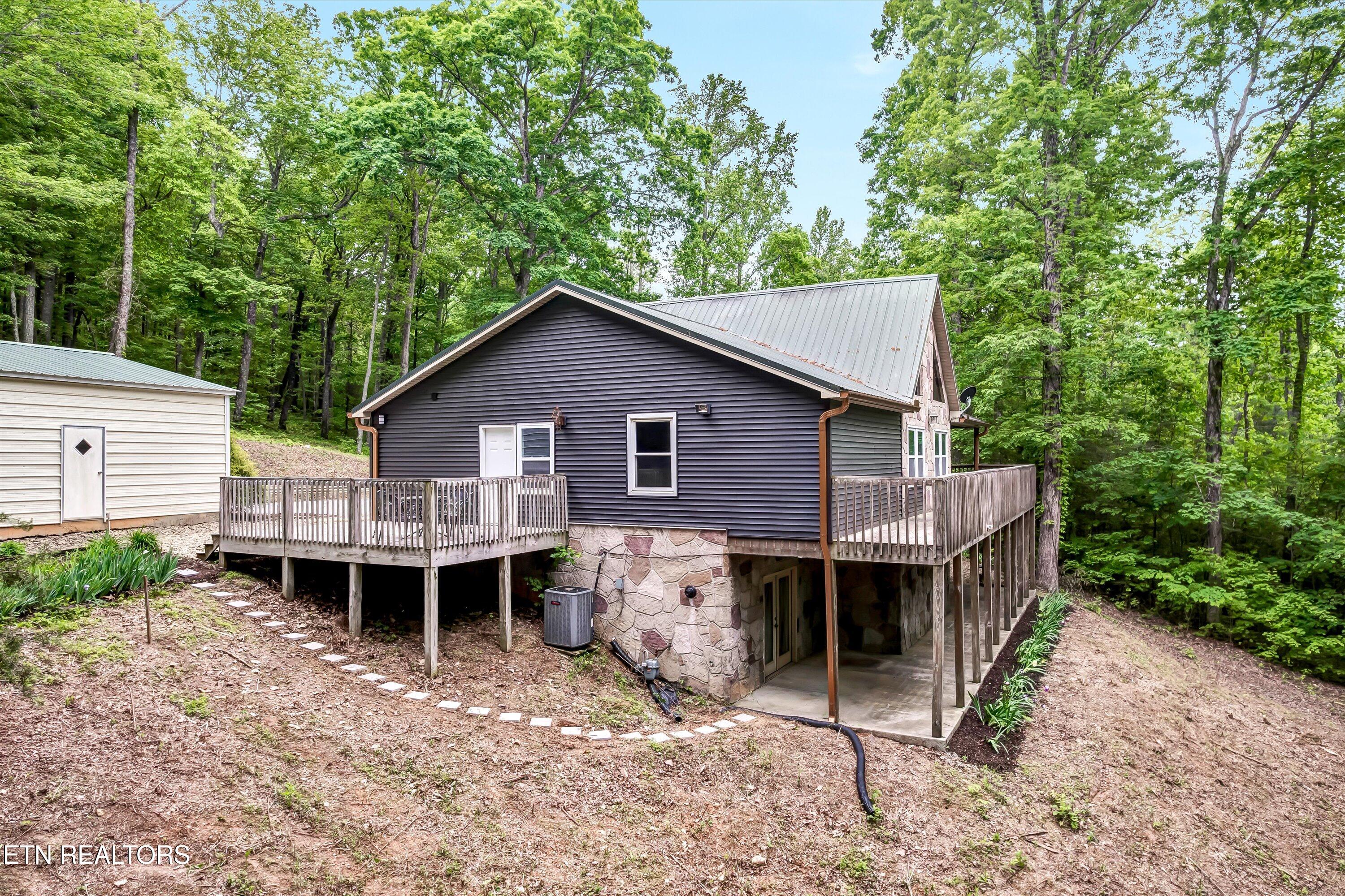 3101 W Wolf Valley Road Clinton TN 37716