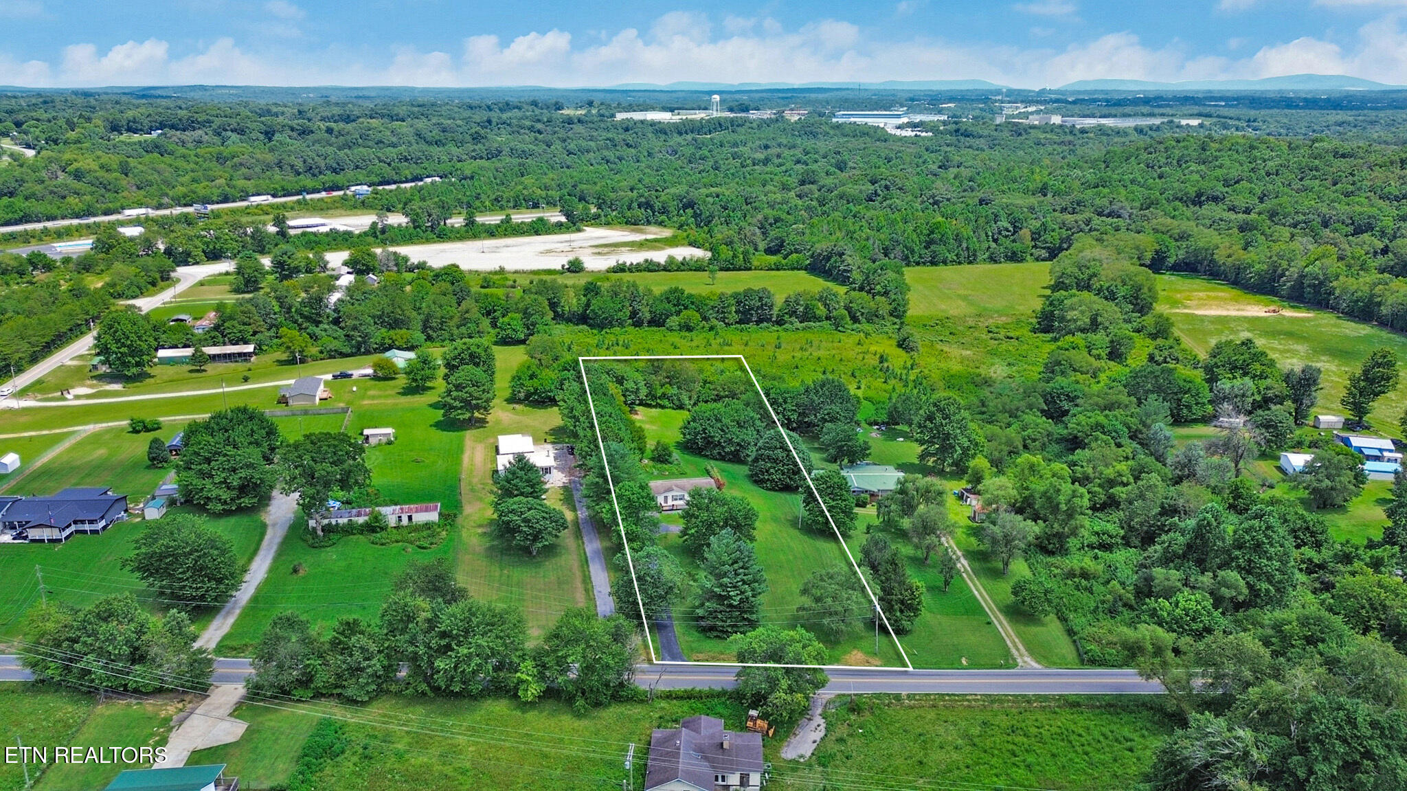 1246 Creston Road Crossville TN 38571