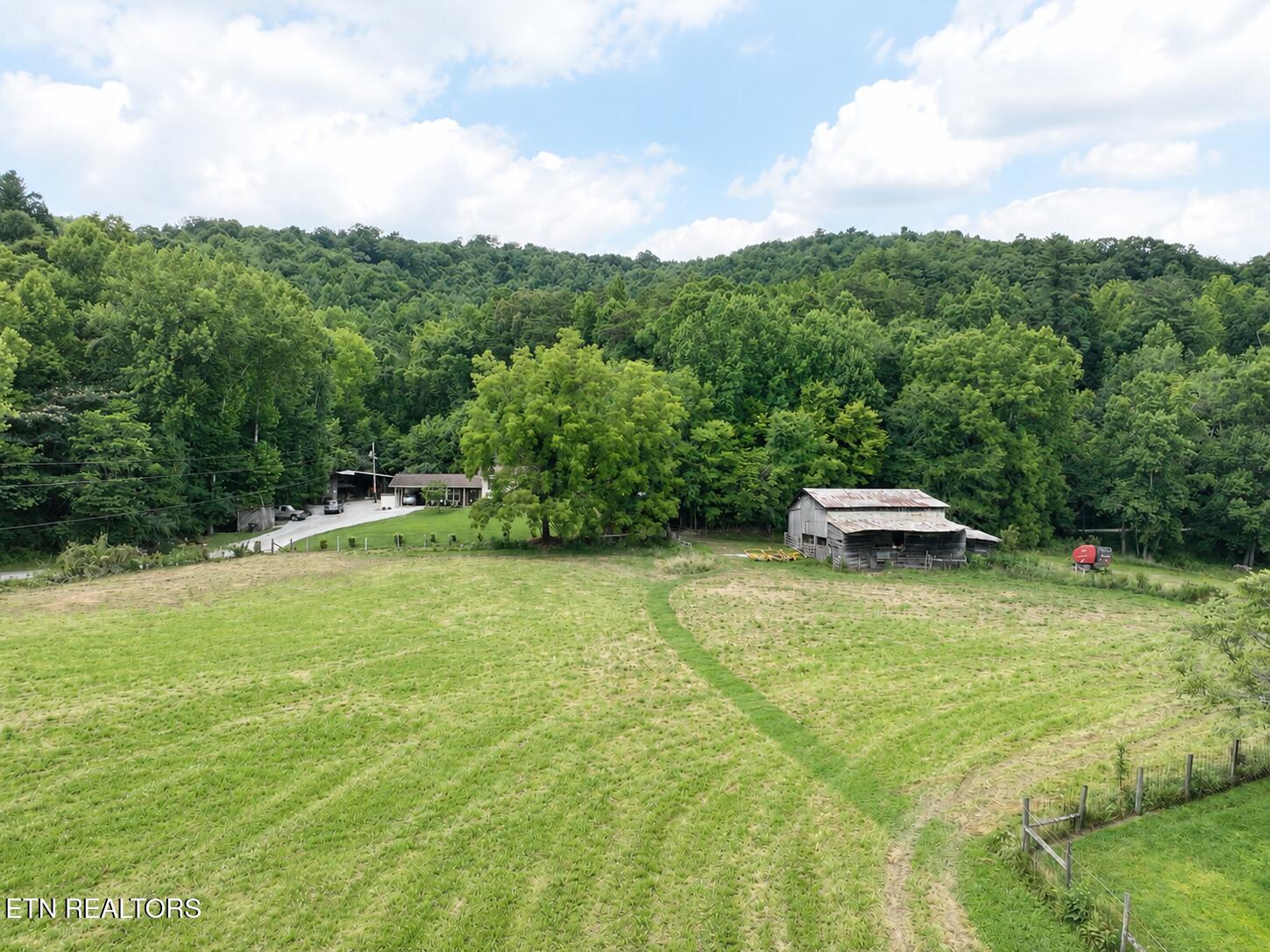 7914 Brimstone Road Robbins TN 37852