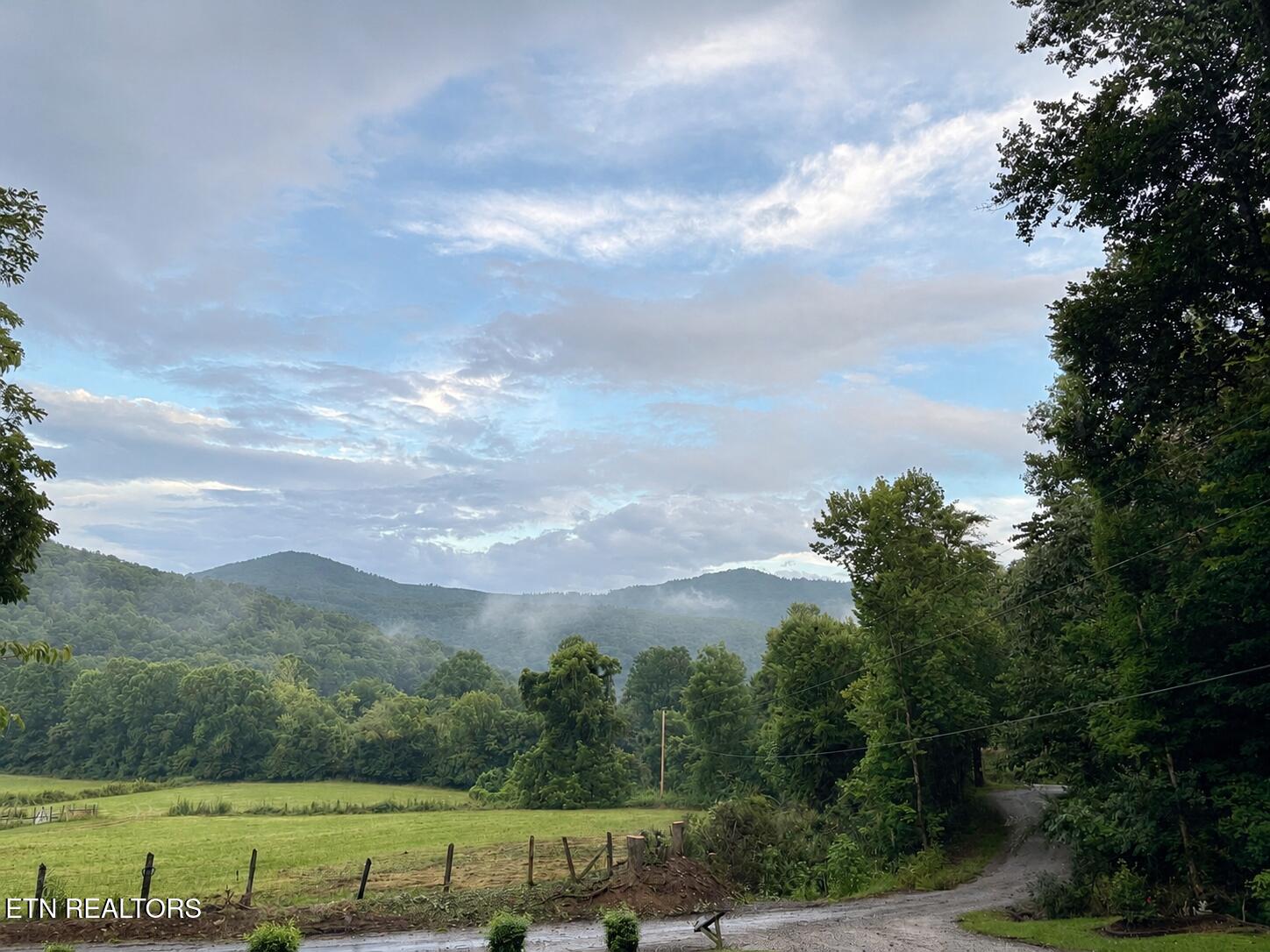 7914 Brimstone Road Robbins TN 37852