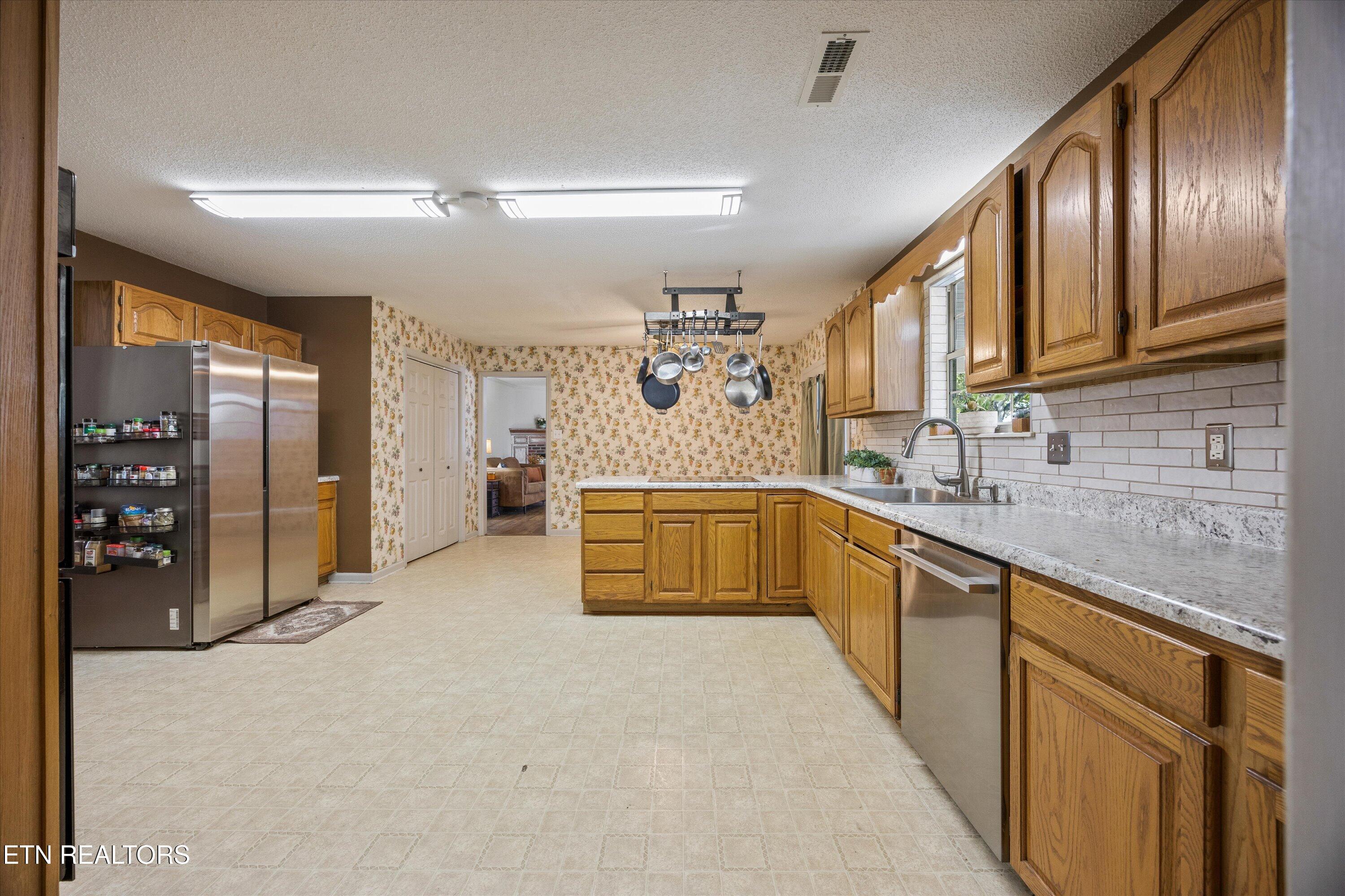 9212 Countryway Drive Knoxville TN 37922