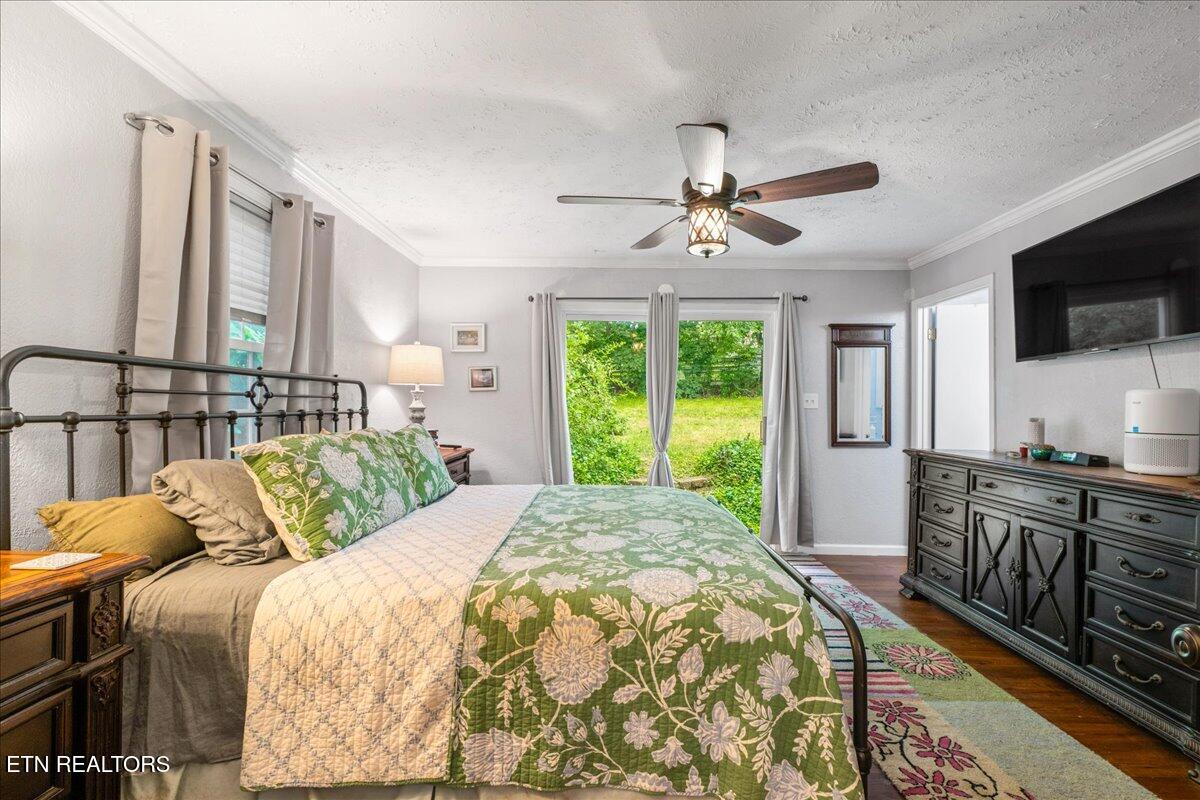 703 Midlake Drive Knoxville TN 37918