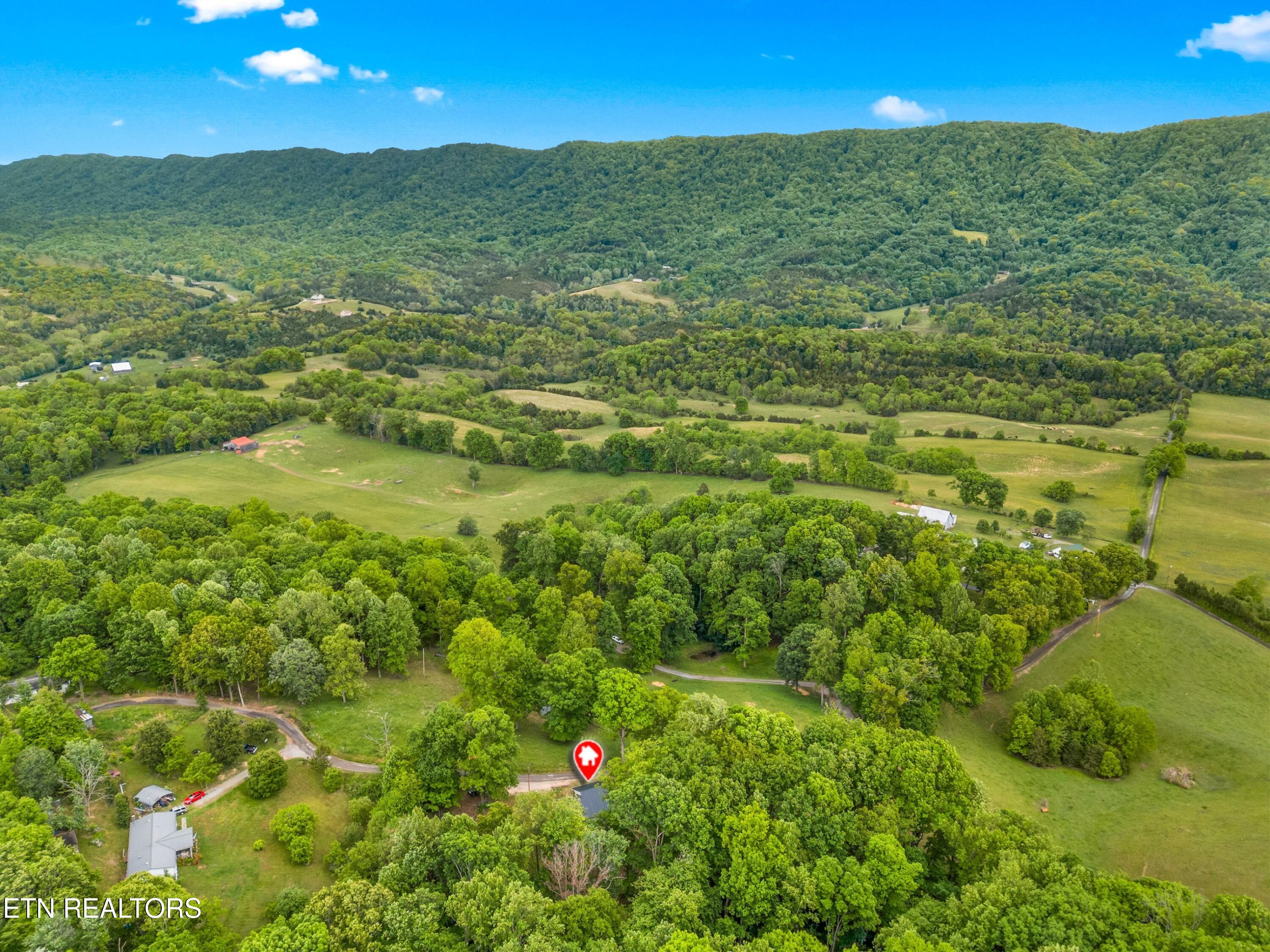 753 Dalton Ridge Road Thorn Hill TN 37881