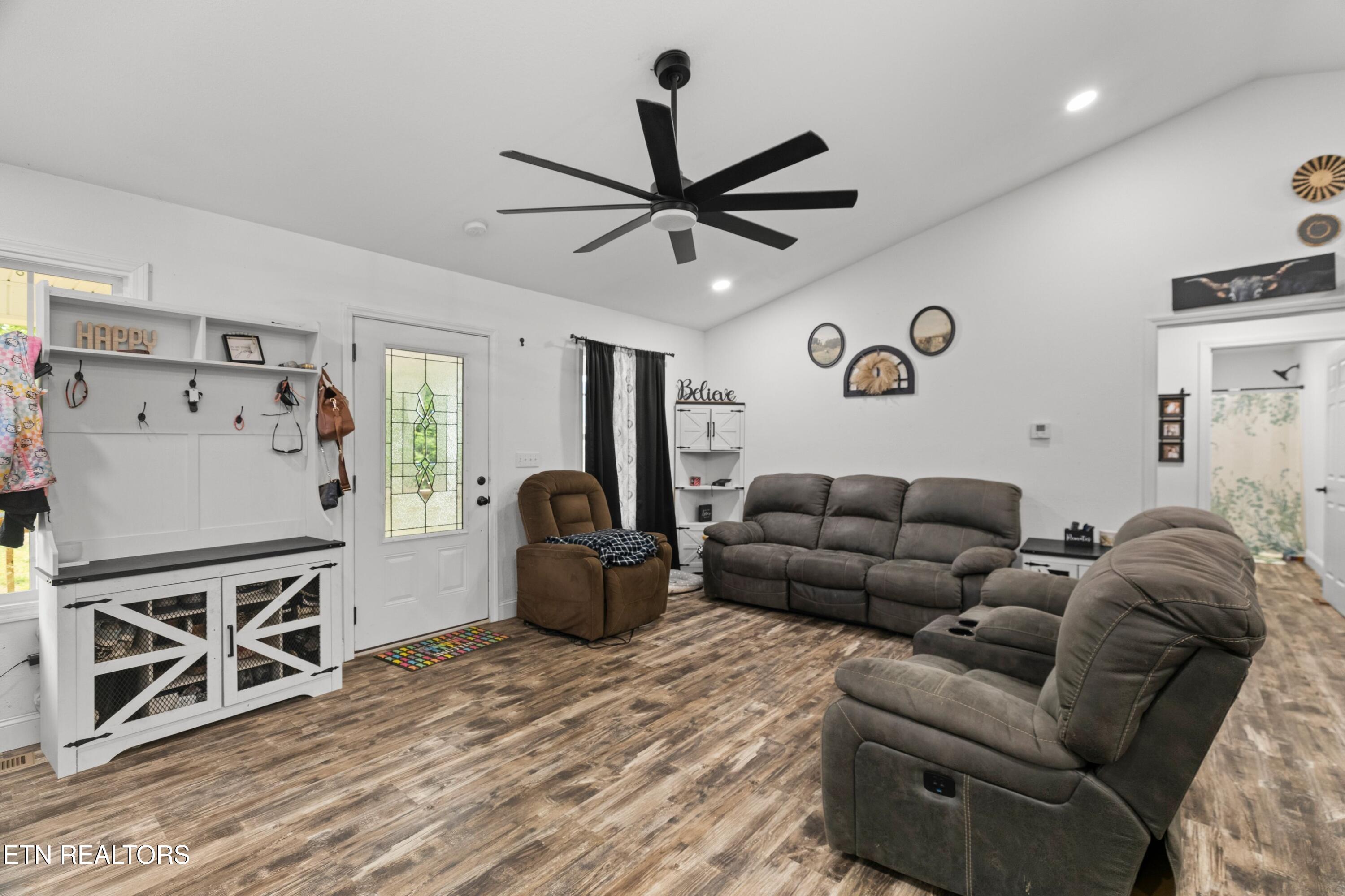 753 Dalton Ridge Road Thorn Hill TN 37881